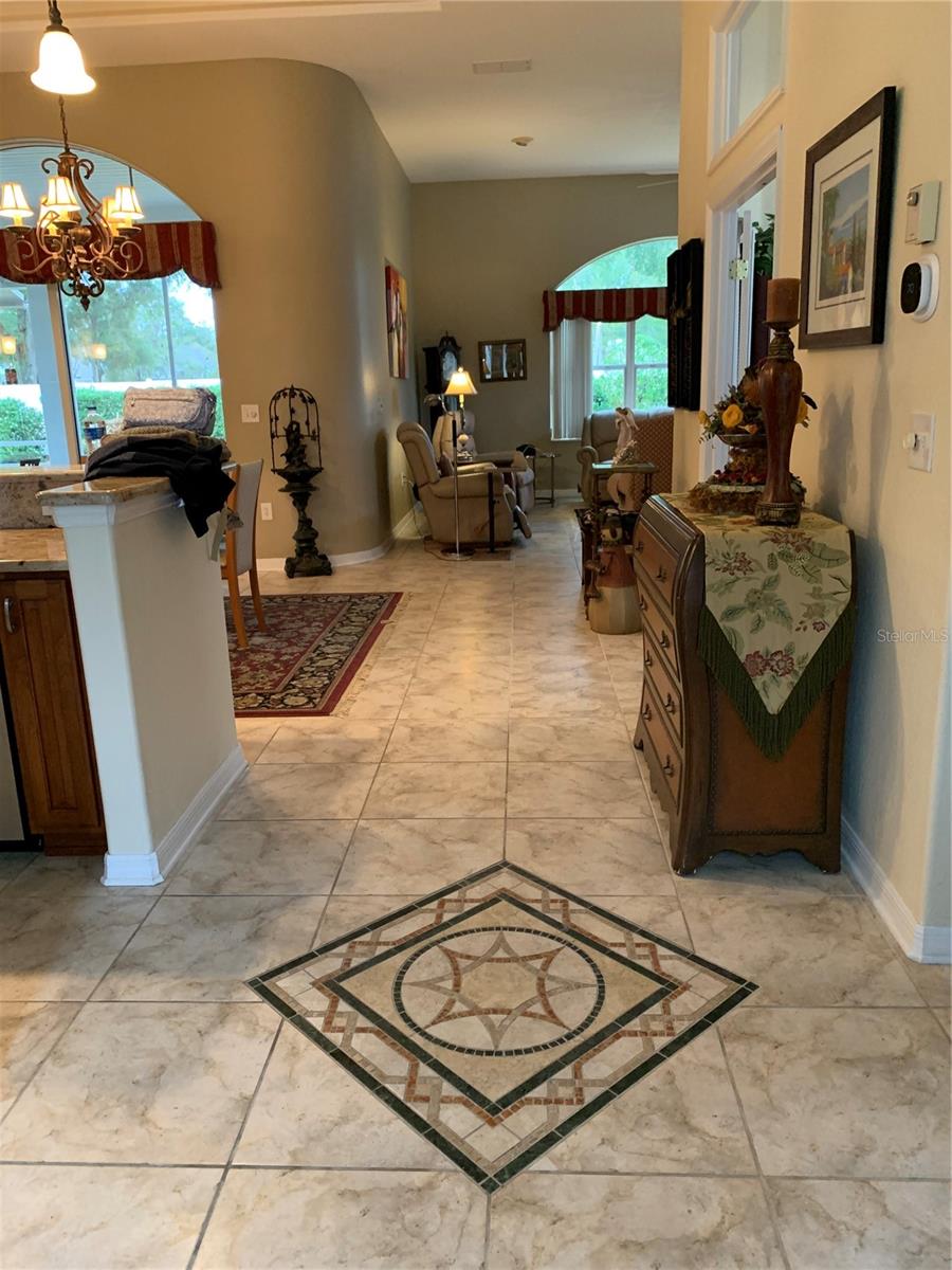 OAK RUN COUNTRY CLUB - Residential