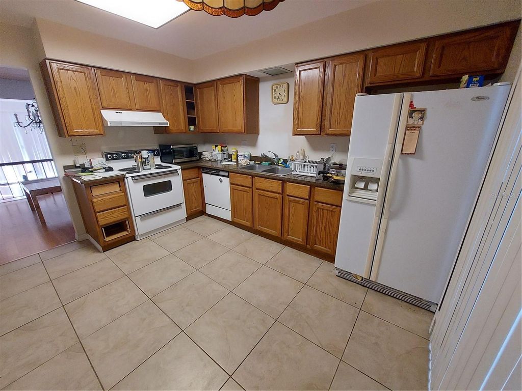 Photo of 176 Maitland Avenue #176, Altamonte Springs, FL 32701 (MLS # O6379779)