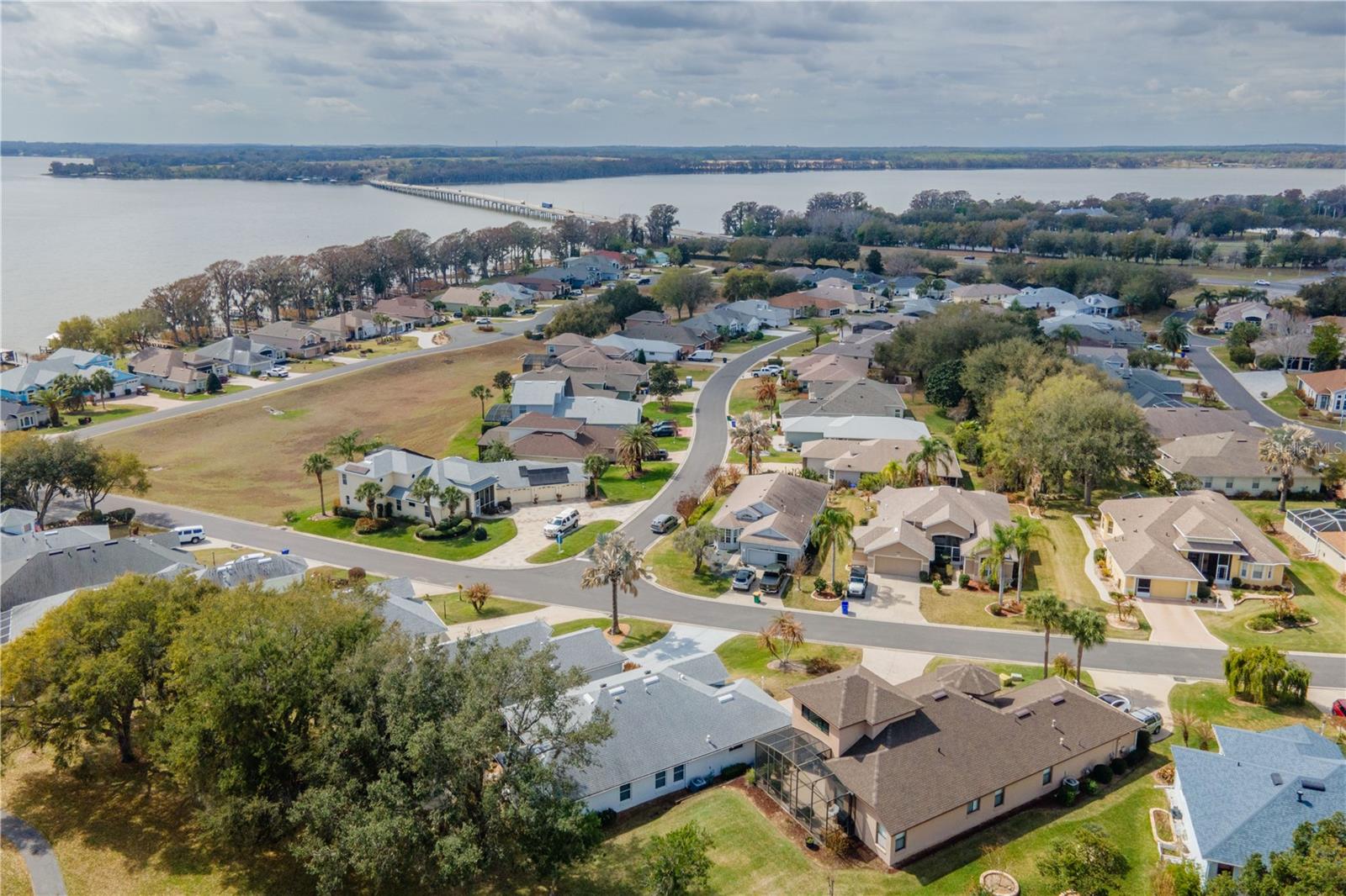 ROYAL HARBOR PH 1 - Residential