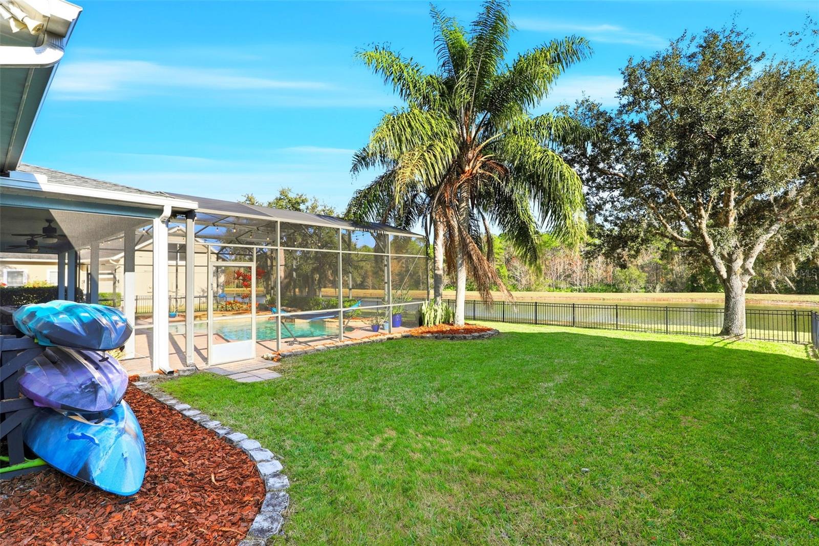 AVALON PARK VILLAGE 05 51 58 - Residential