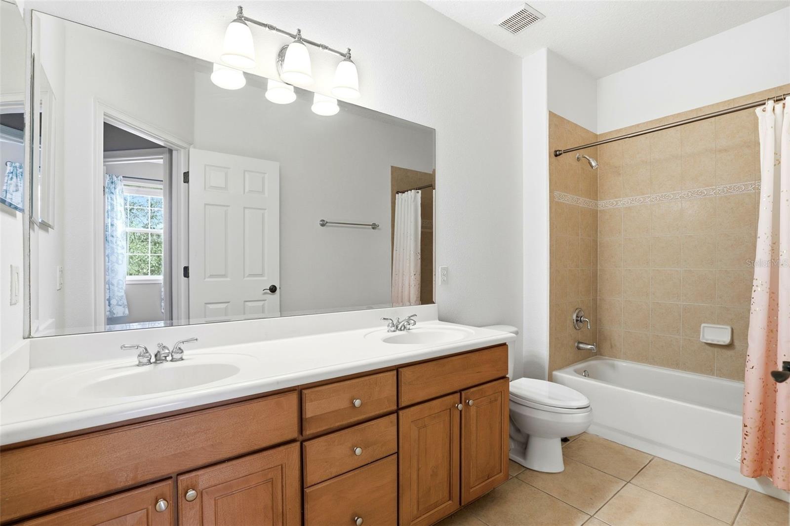 AVALON PARK VILLAGE 05 51 58 - Residential