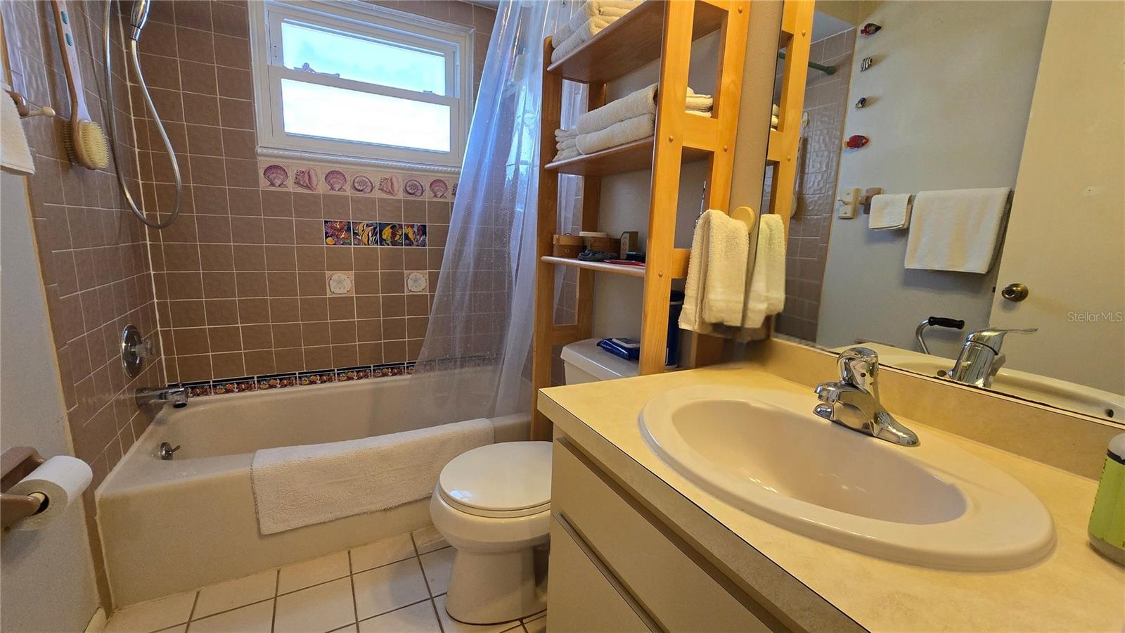 SPRING OAKS - Residential