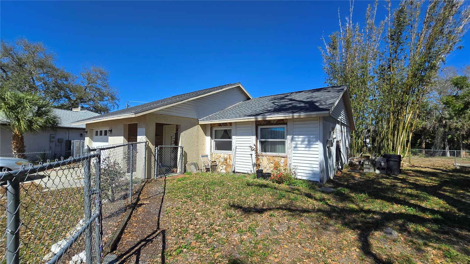 SPRING OAKS - Residential