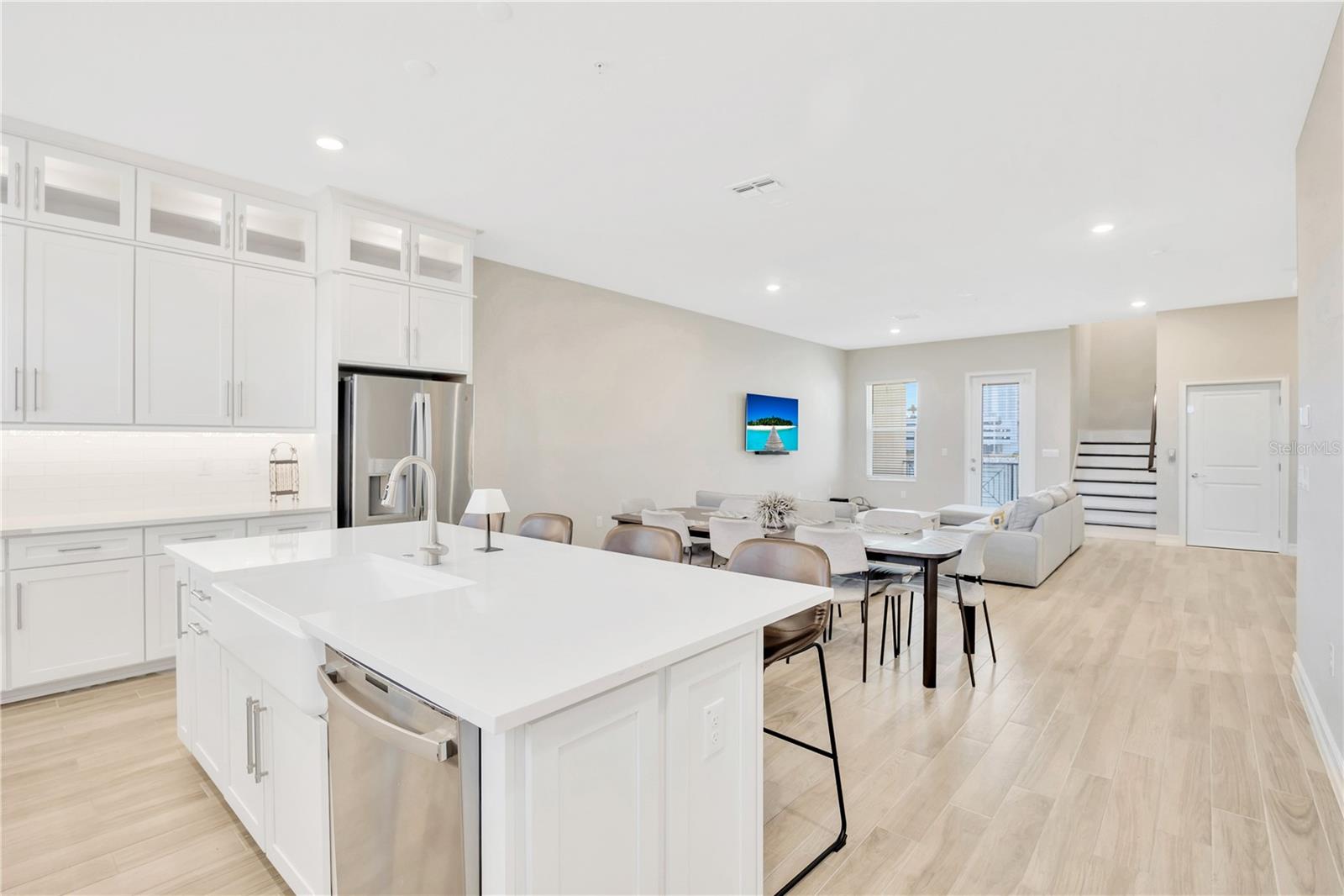 INLET SHORE TWNHMS PH 2C & 2D - Residential Lease