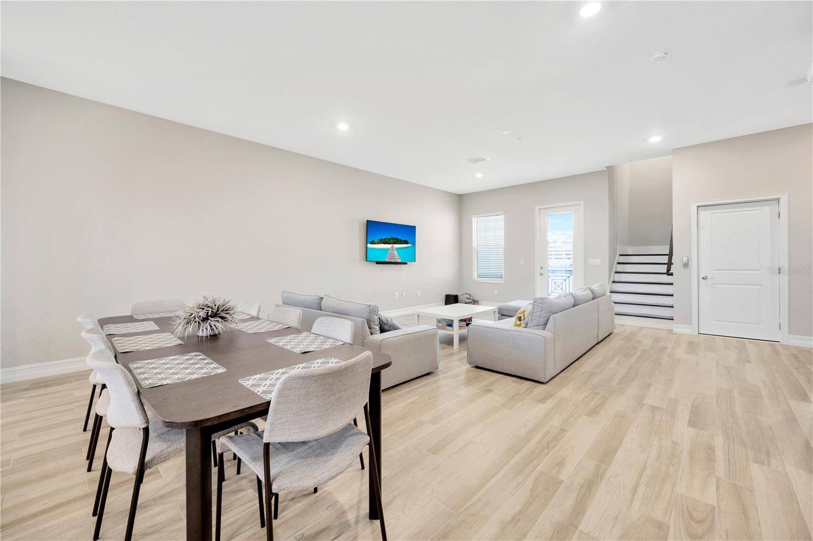 INLET SHORE TWNHMS PH 2C & 2D - Residential Lease