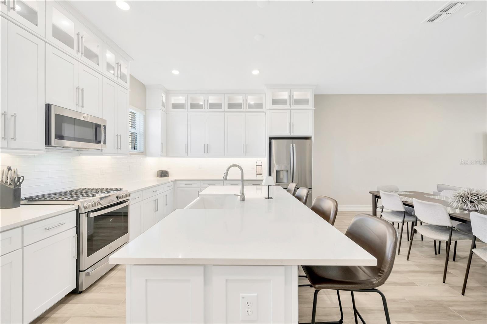 INLET SHORE TWNHMS PH 2C & 2D - Residential Lease