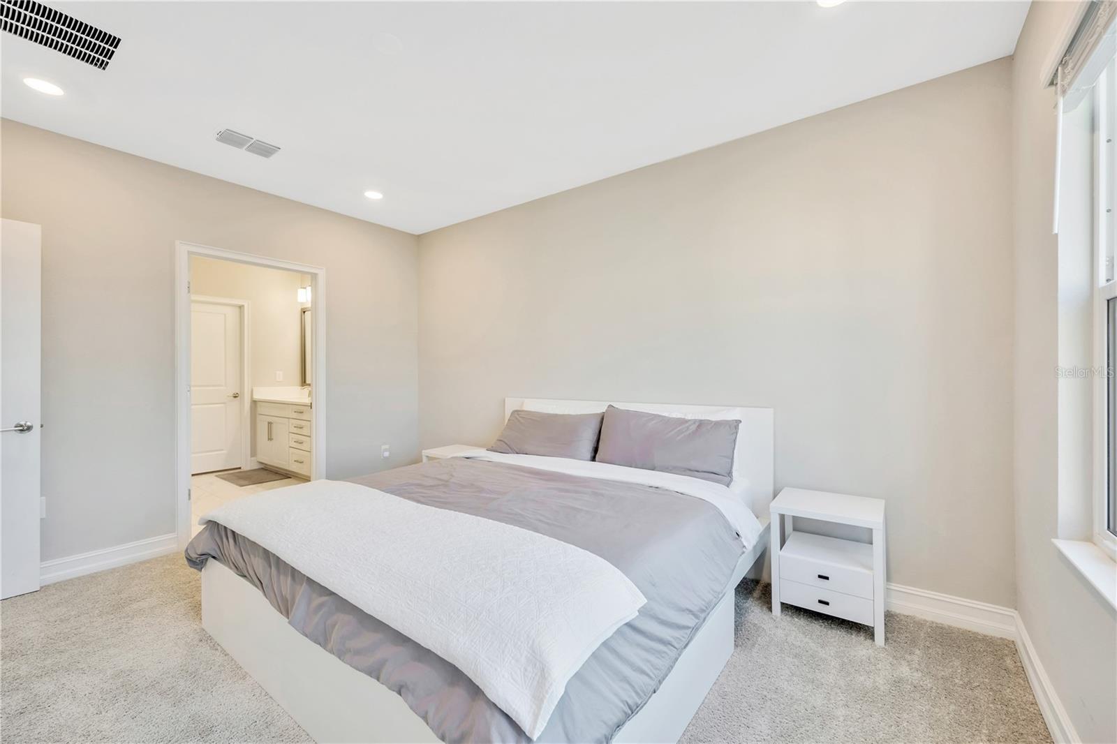 INLET SHORE TWNHMS PH 2C & 2D - Residential Lease