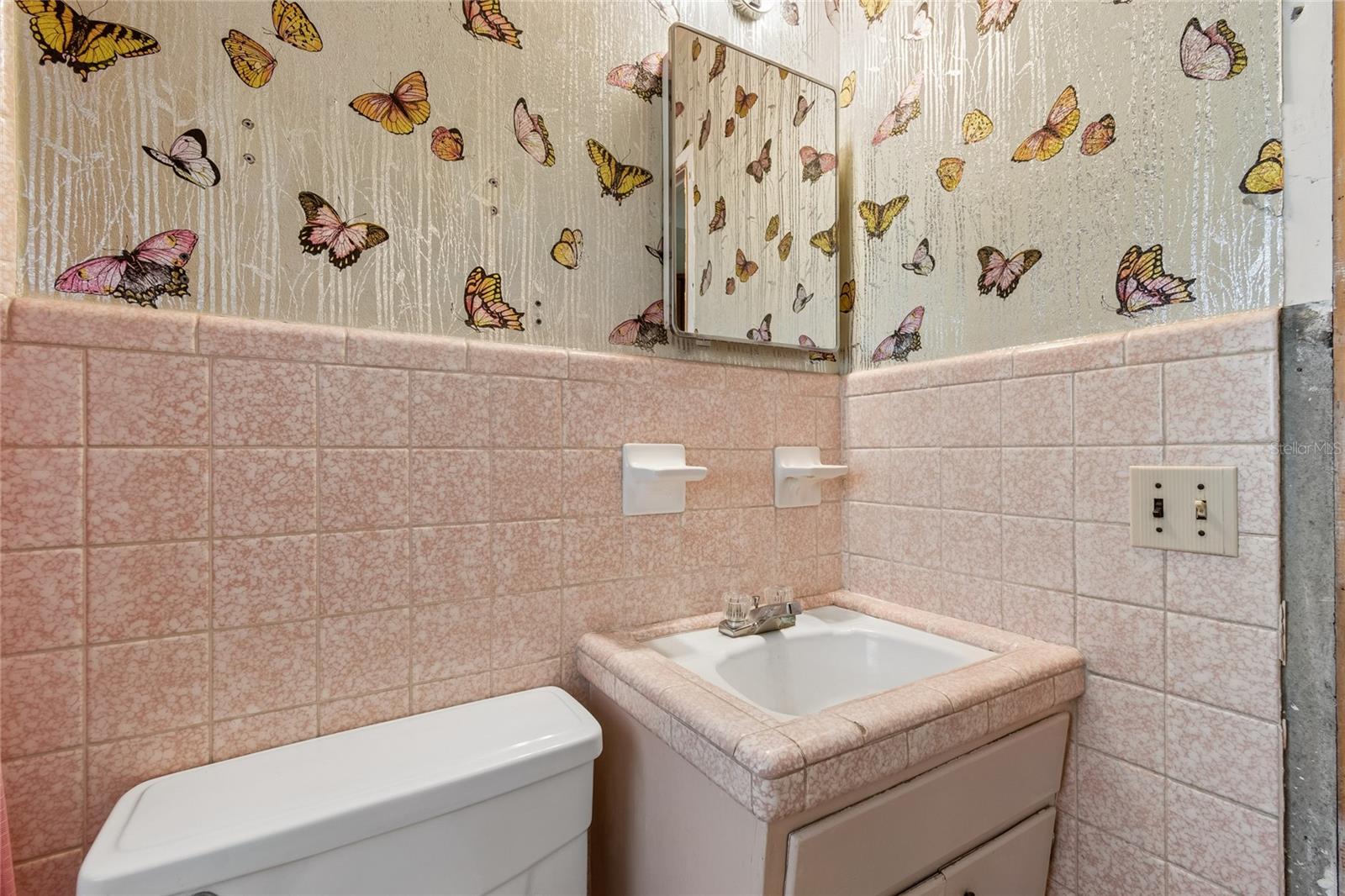 GUERNSEY ESTATES - Residential