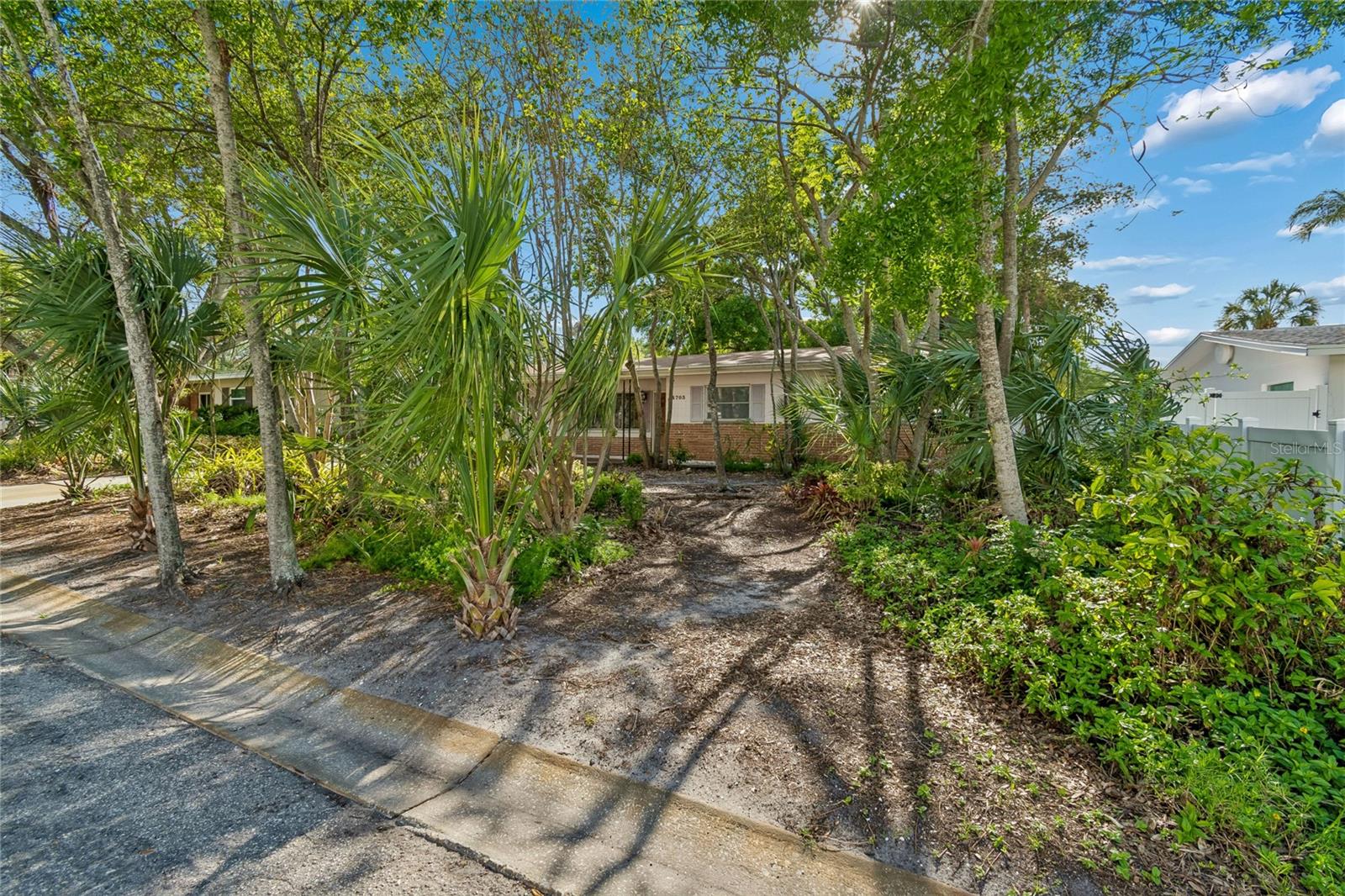 GUERNSEY ESTATES - Residential