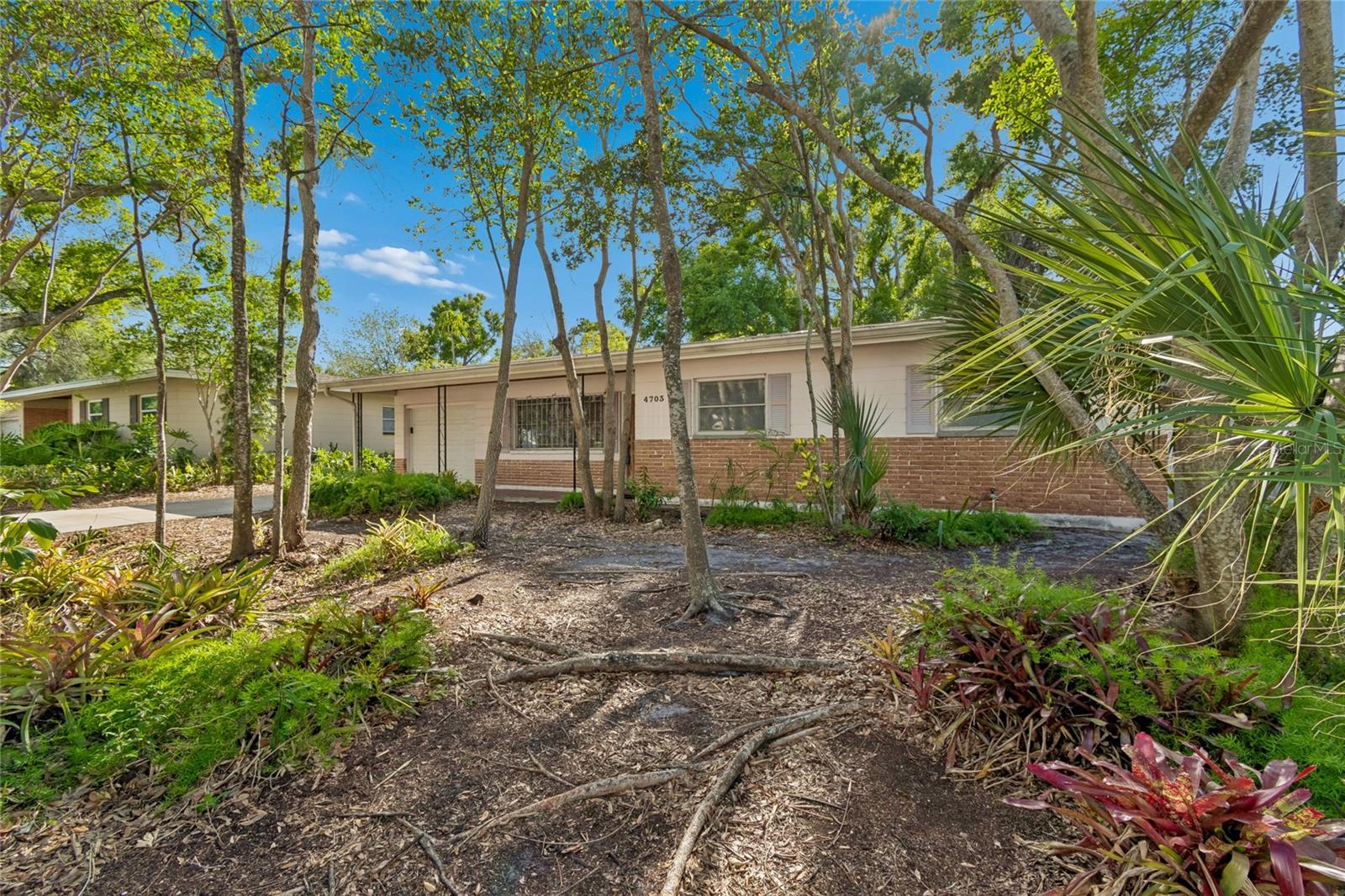 GUERNSEY ESTATES - Residential