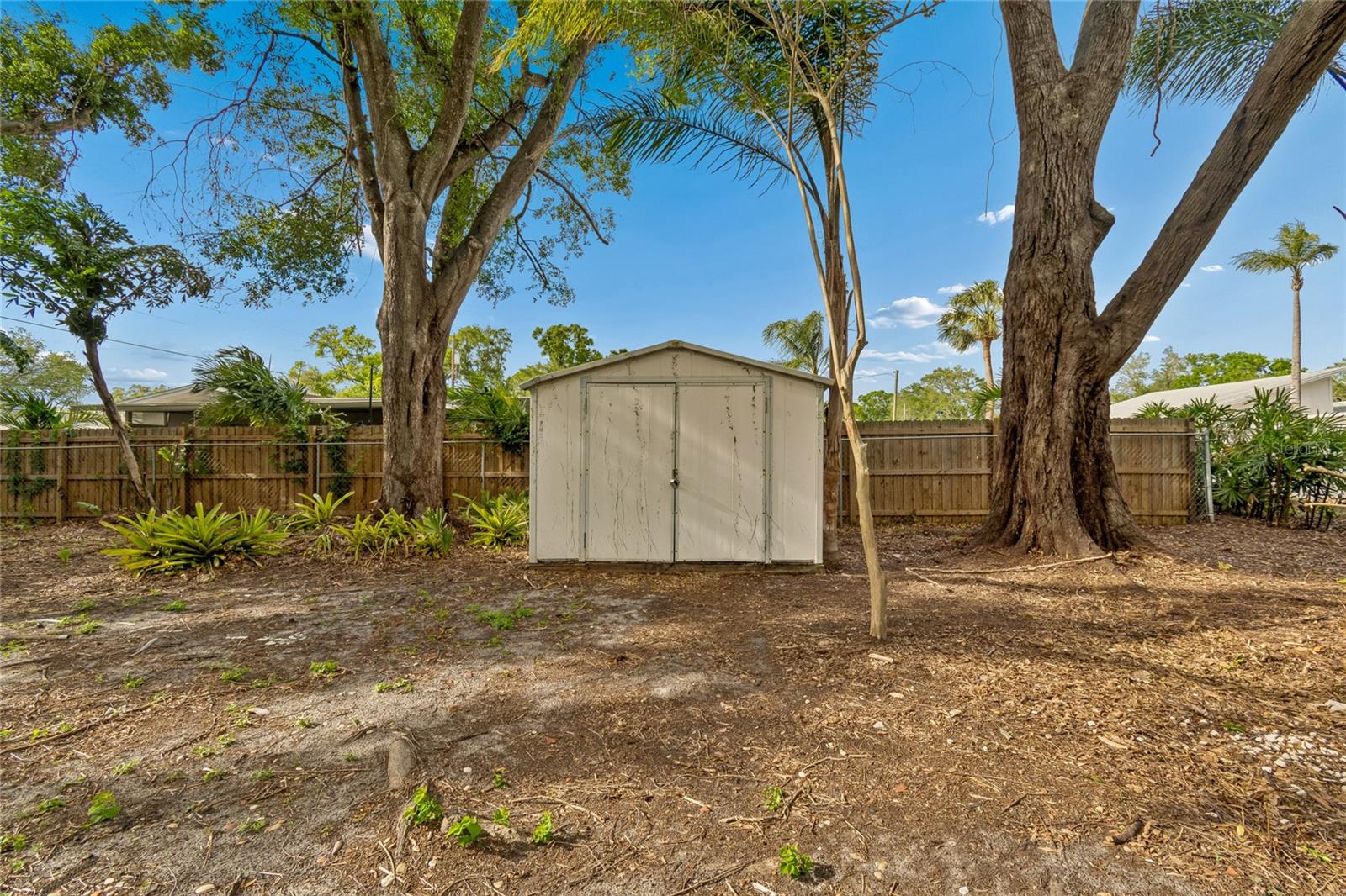 GUERNSEY ESTATES - Residential