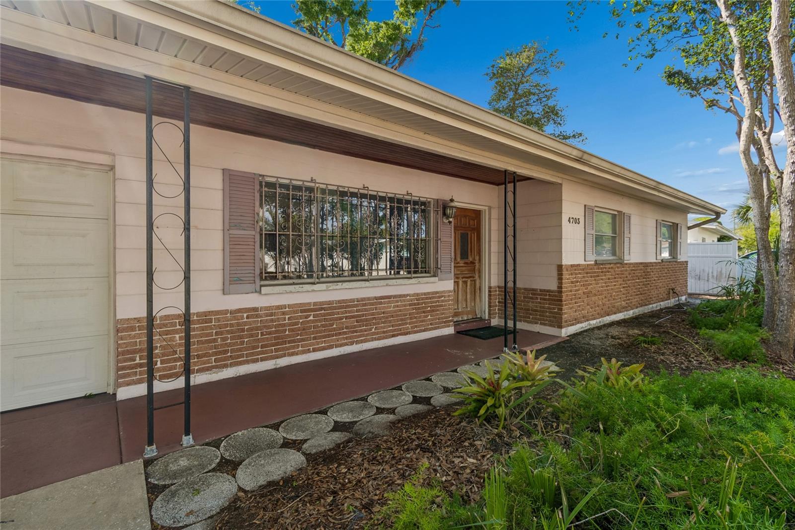 GUERNSEY ESTATES - Residential