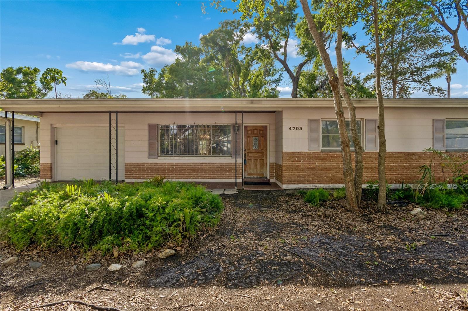 GUERNSEY ESTATES - Residential