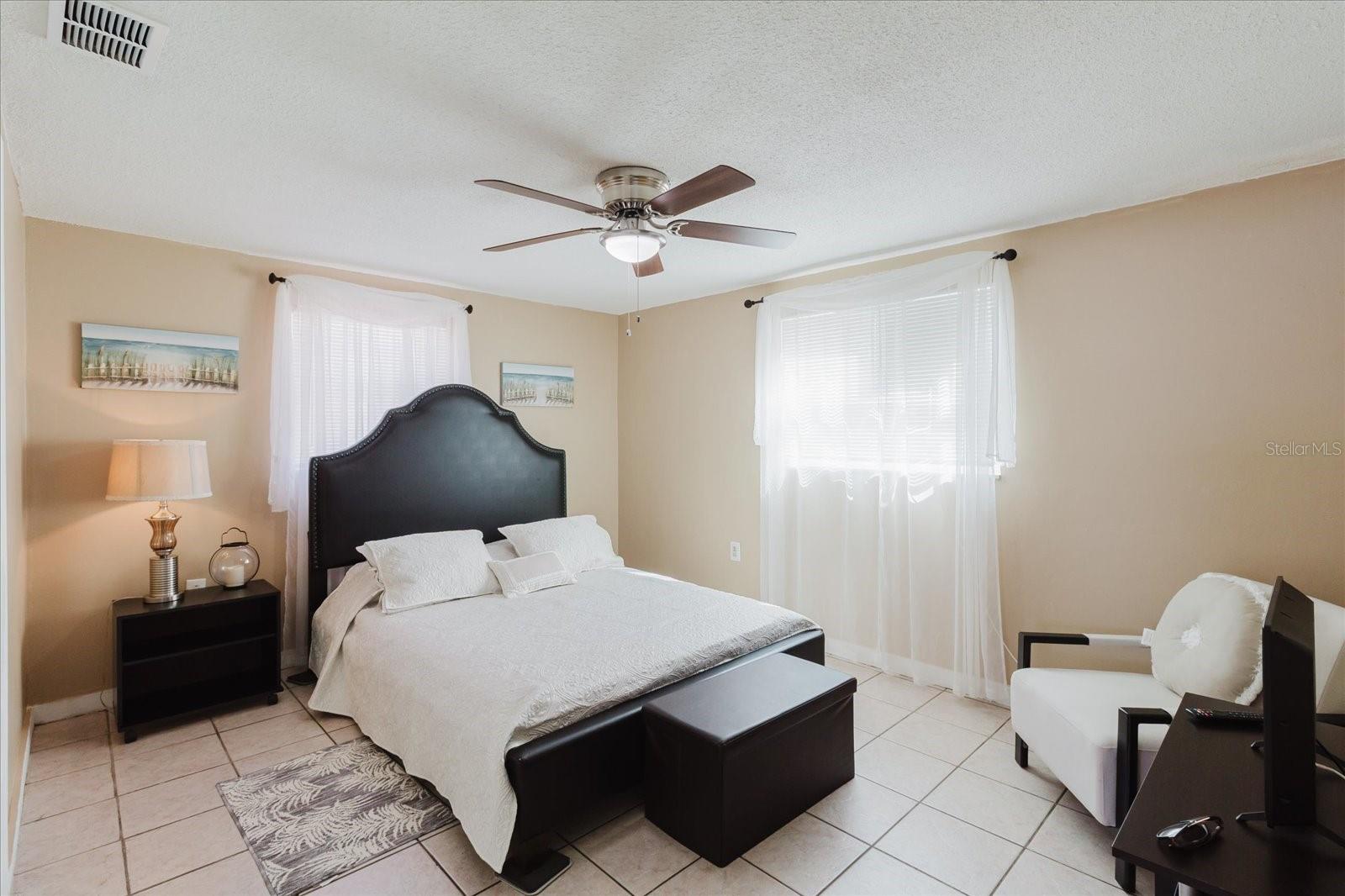 HERITAGE VILLAGE - Residential