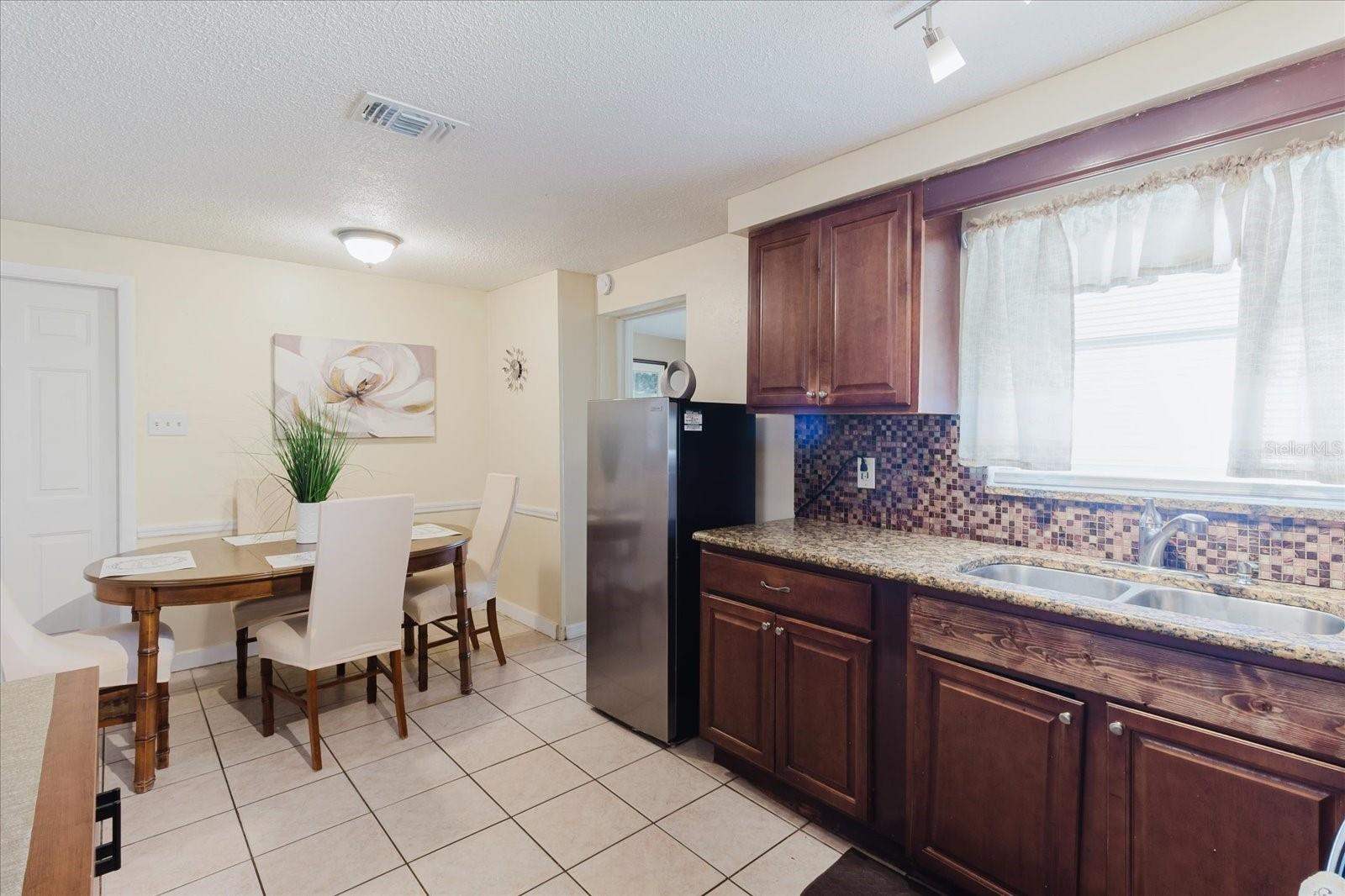 HERITAGE VILLAGE - Residential