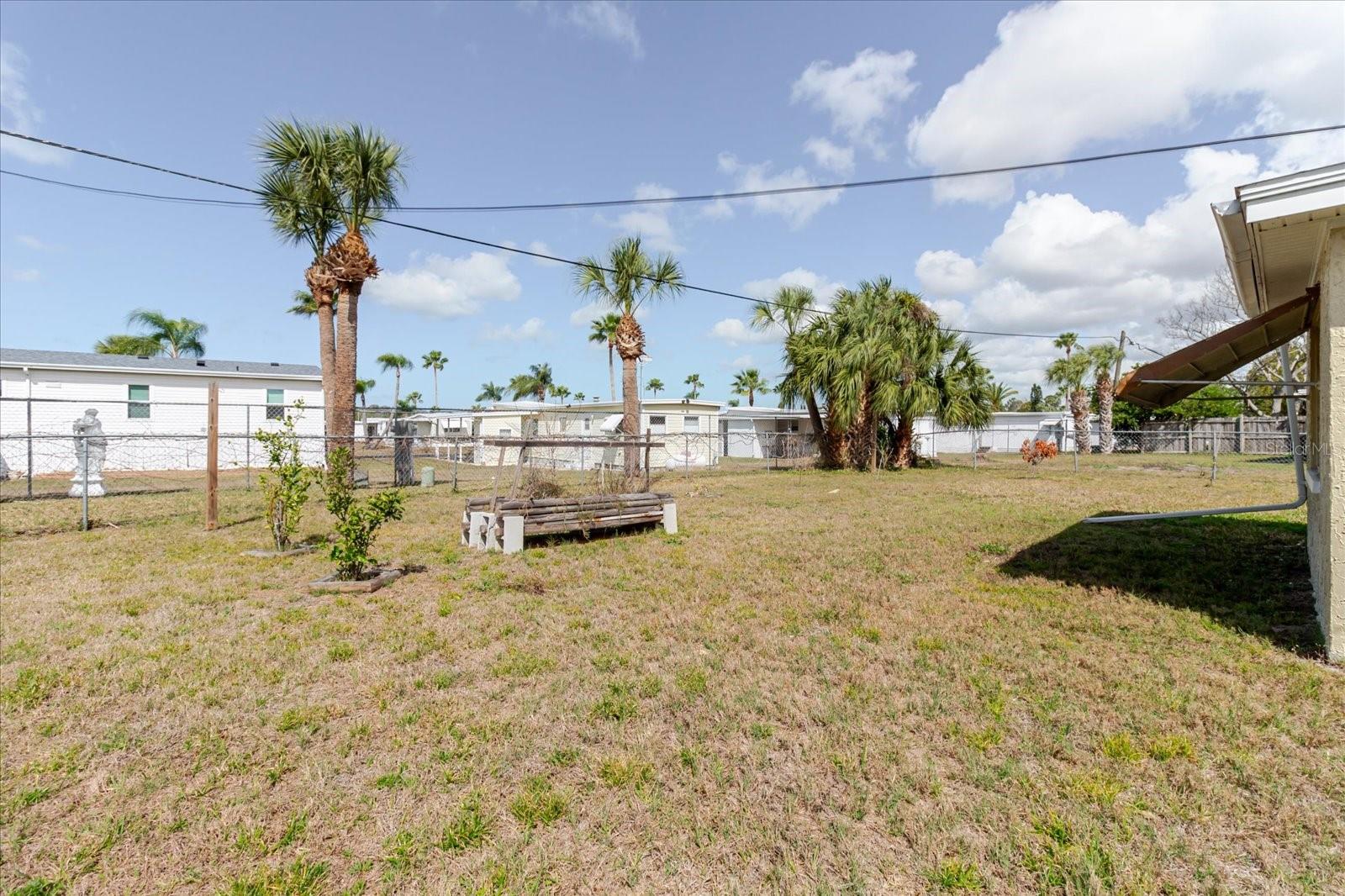 HERITAGE VILLAGE - Residential