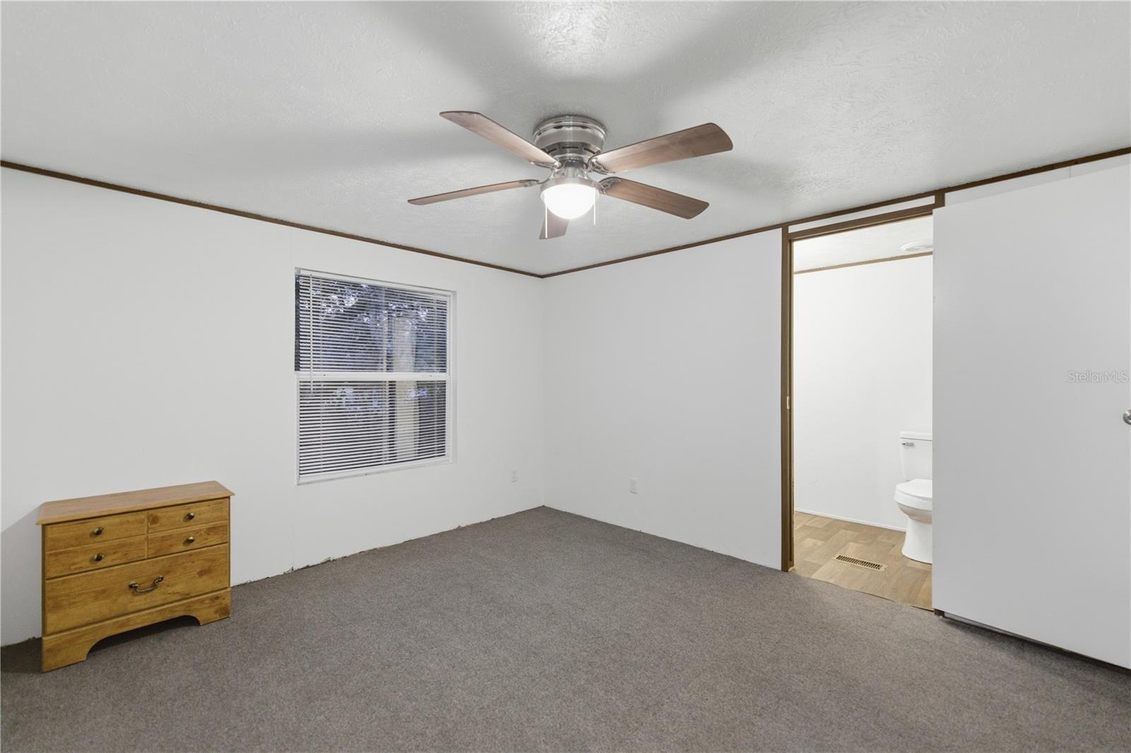 SMITH LAKE VILLAGE - Residential