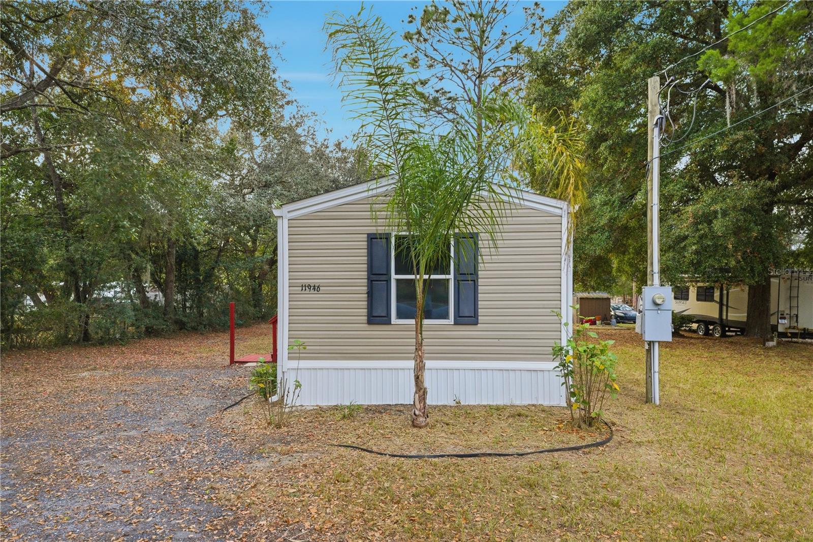 SMITH LAKE VILLAGE - Residential