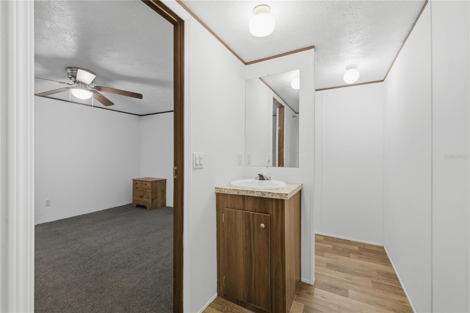 SMITH LAKE VILLAGE - Residential