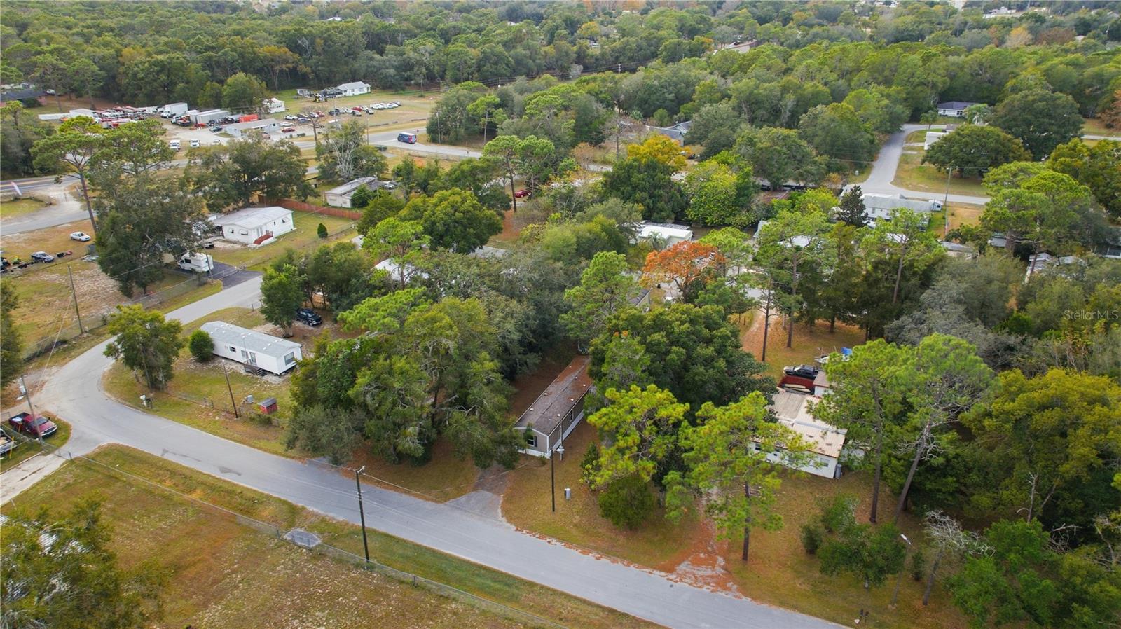 SMITH LAKE VILLAGE - Residential