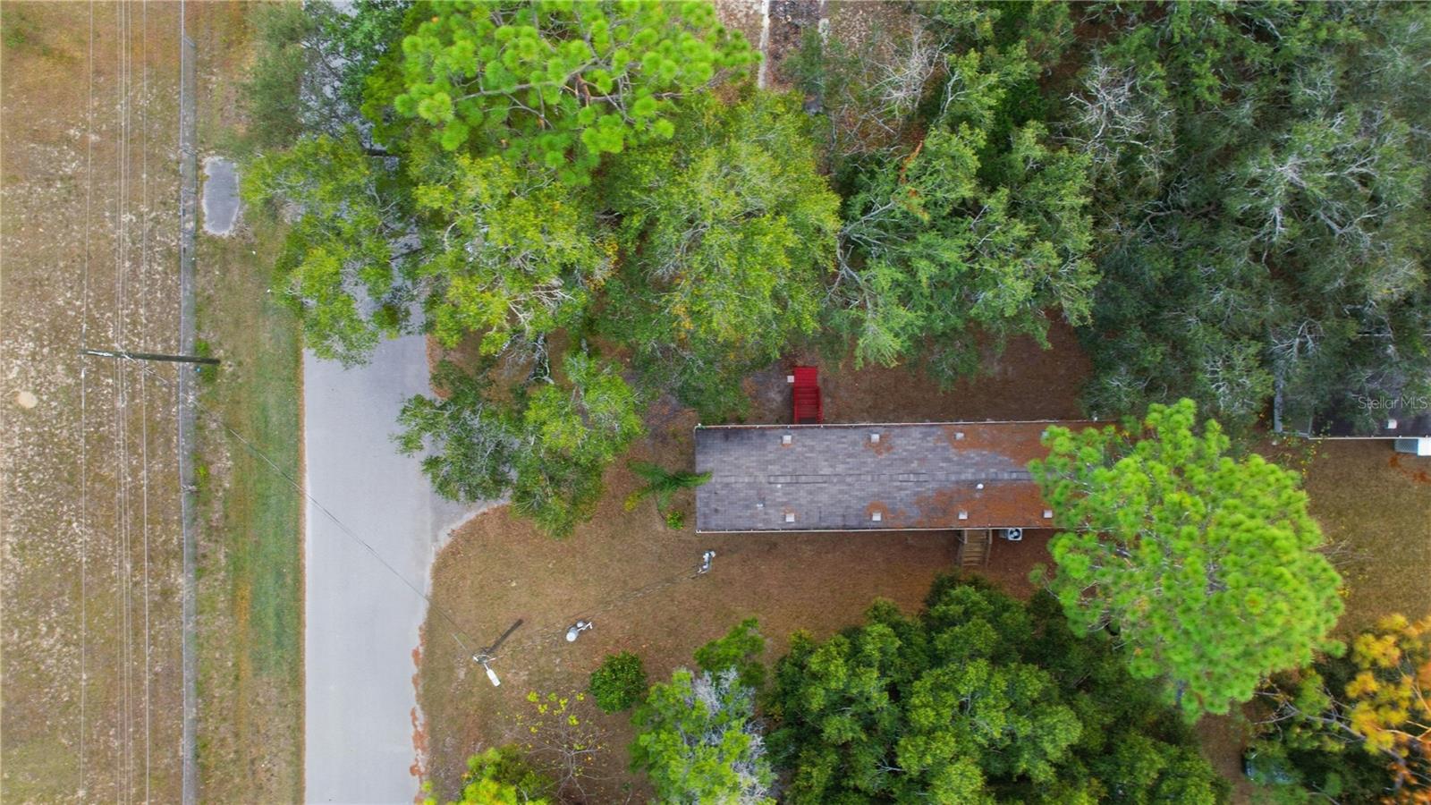 SMITH LAKE VILLAGE - Residential