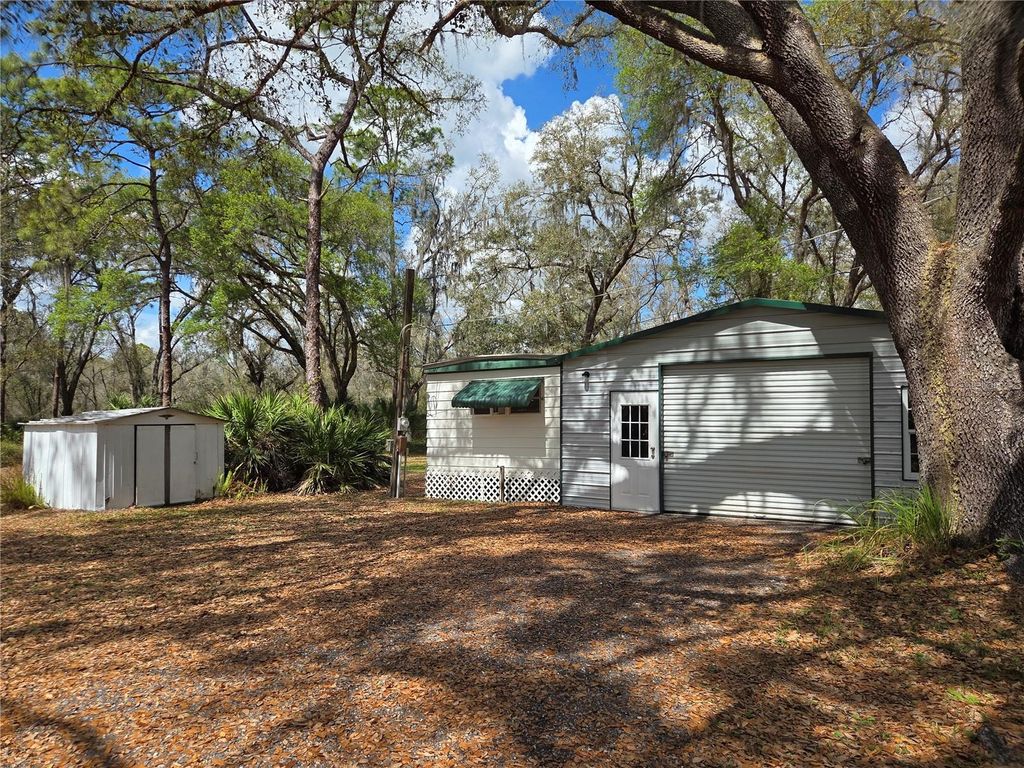 Photo of 12503 Avery Road, Thonotosassa, FL 33592 (MLS # TB8487144)