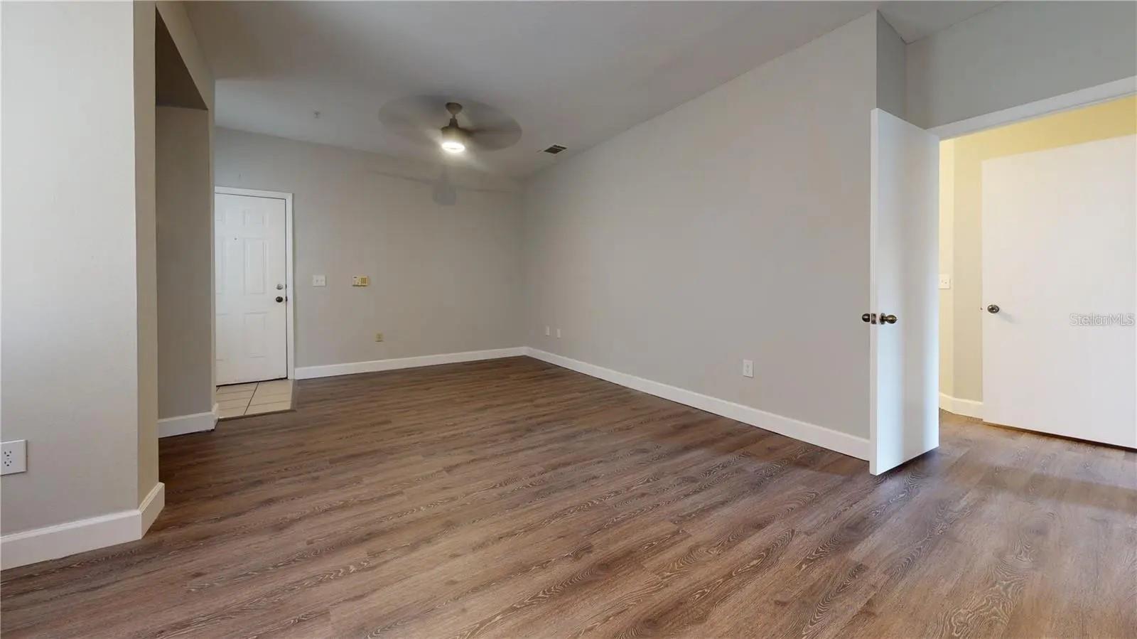 NOTTING HILL A CONDO - Residential Lease