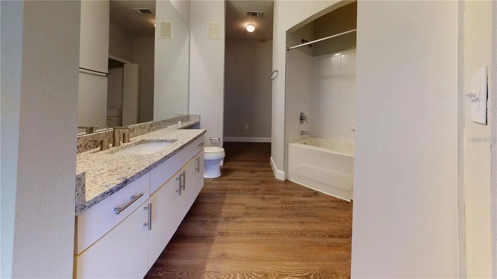 NOTTING HILL A CONDO - Residential Lease