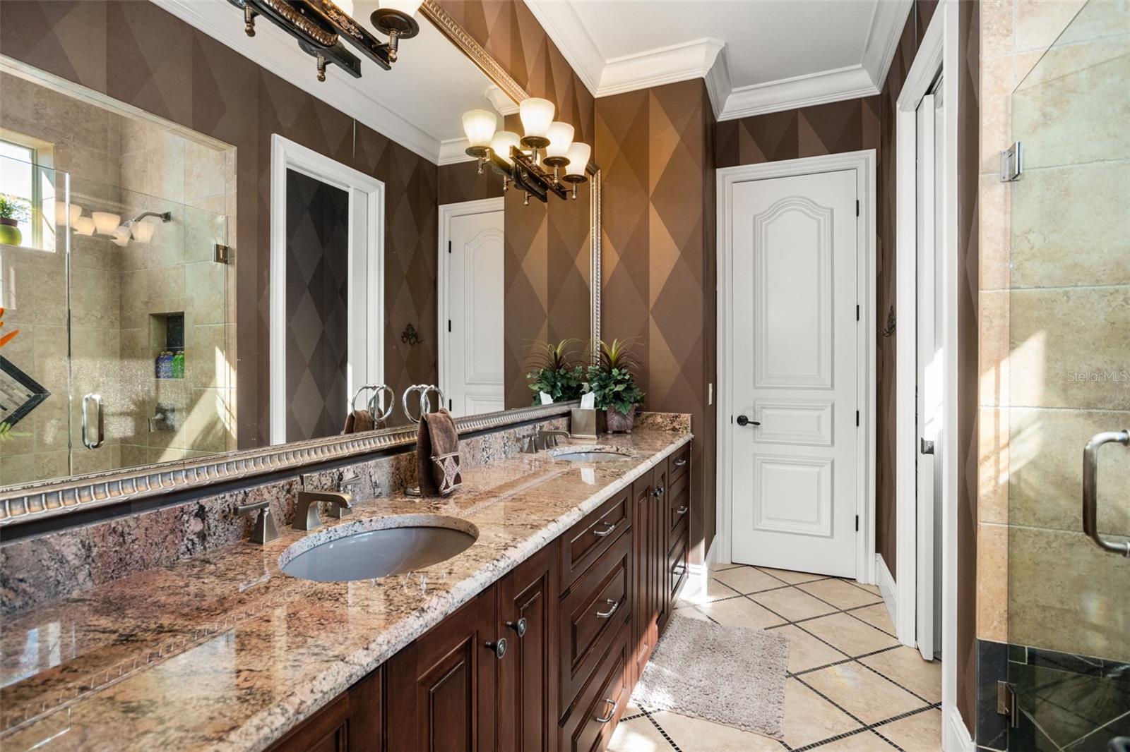 ISLES OF LAKE HANCOCK - Residential