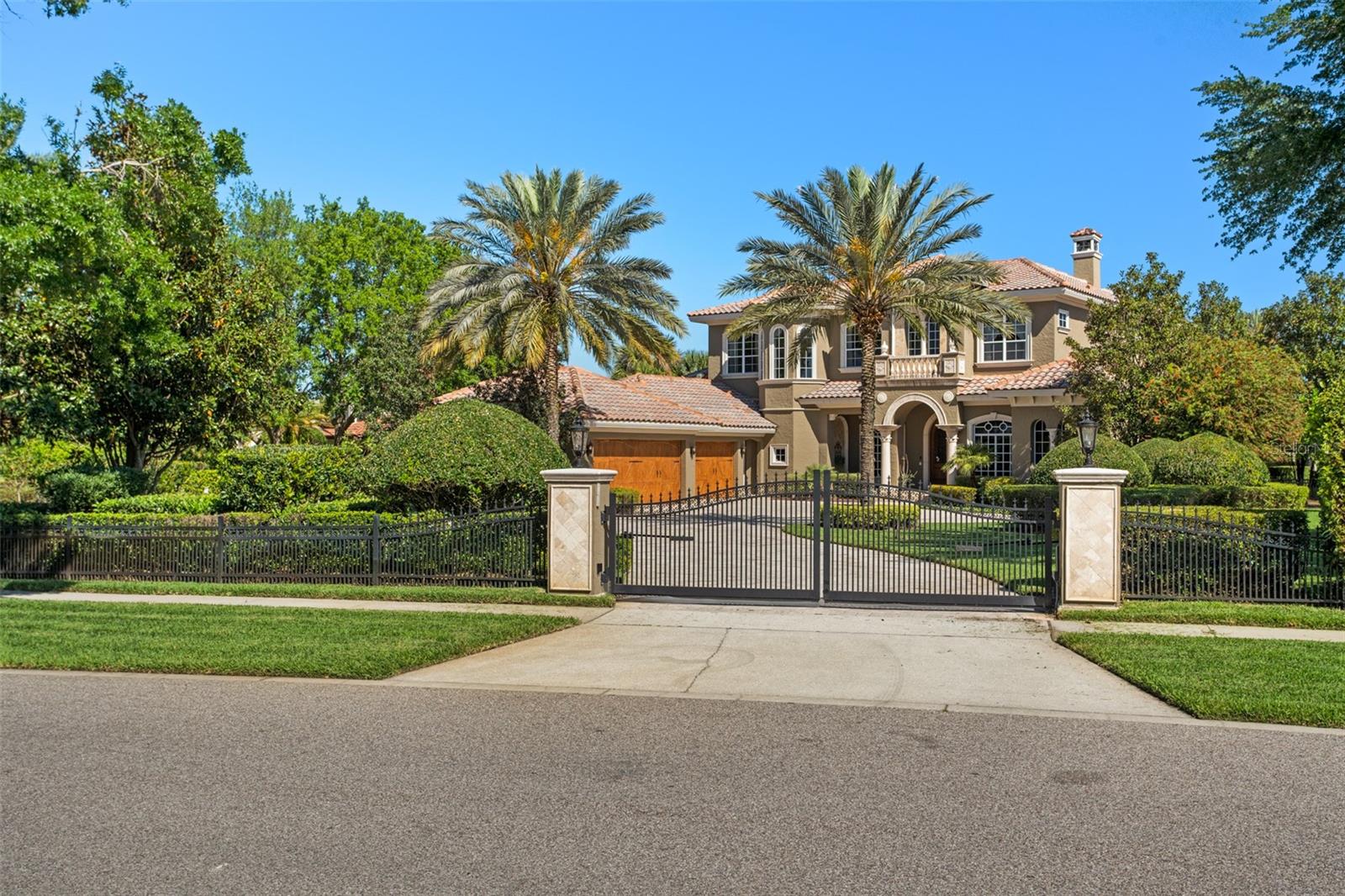 ISLES OF LAKE HANCOCK - Residential