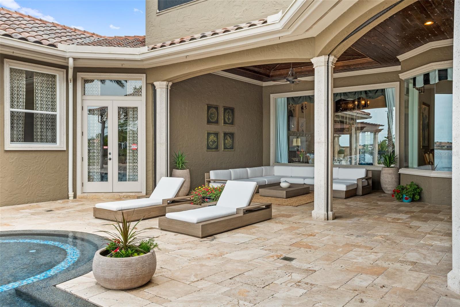 ISLES OF LAKE HANCOCK - Residential