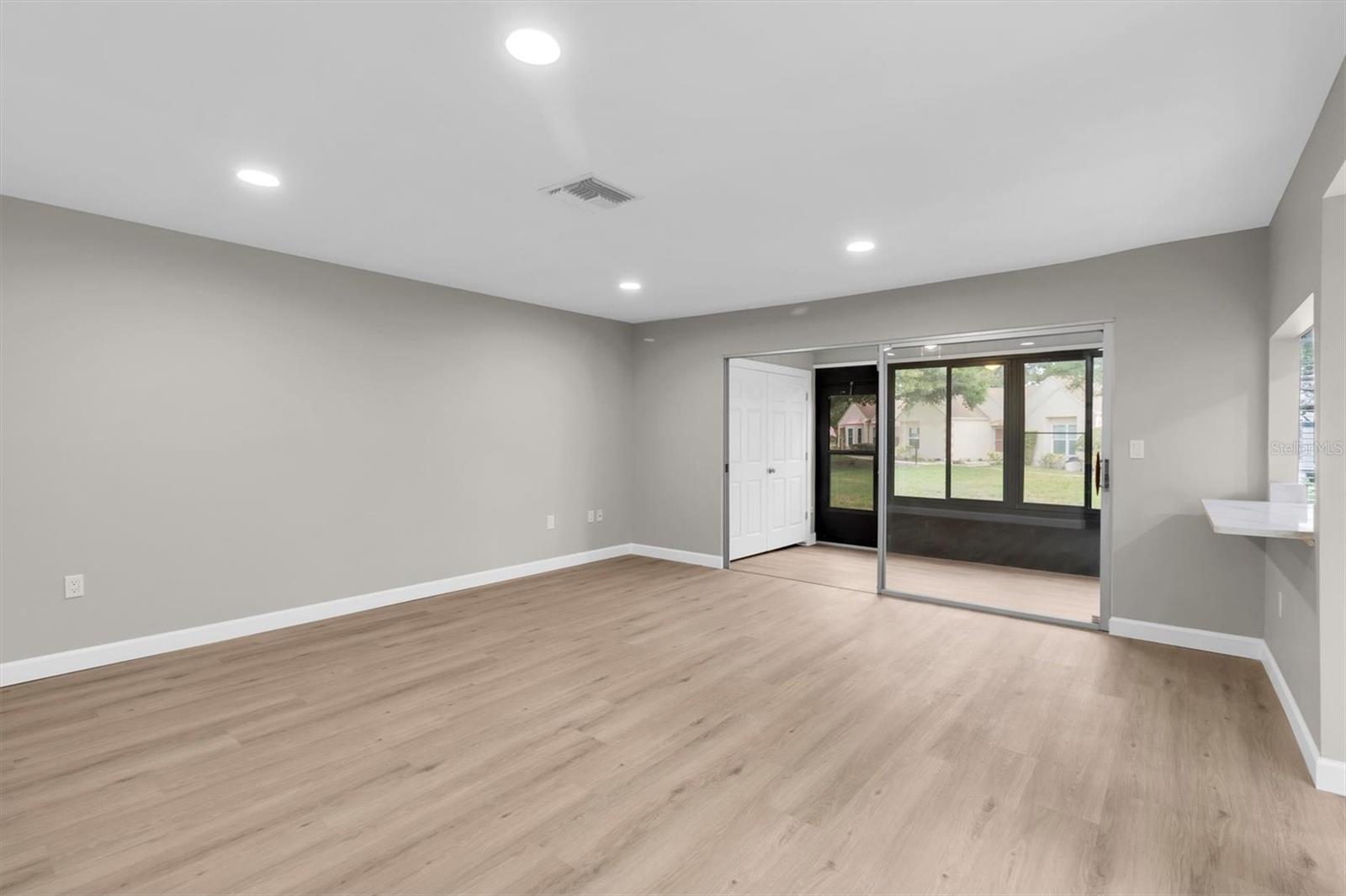 11337 VERSAILLES LANE