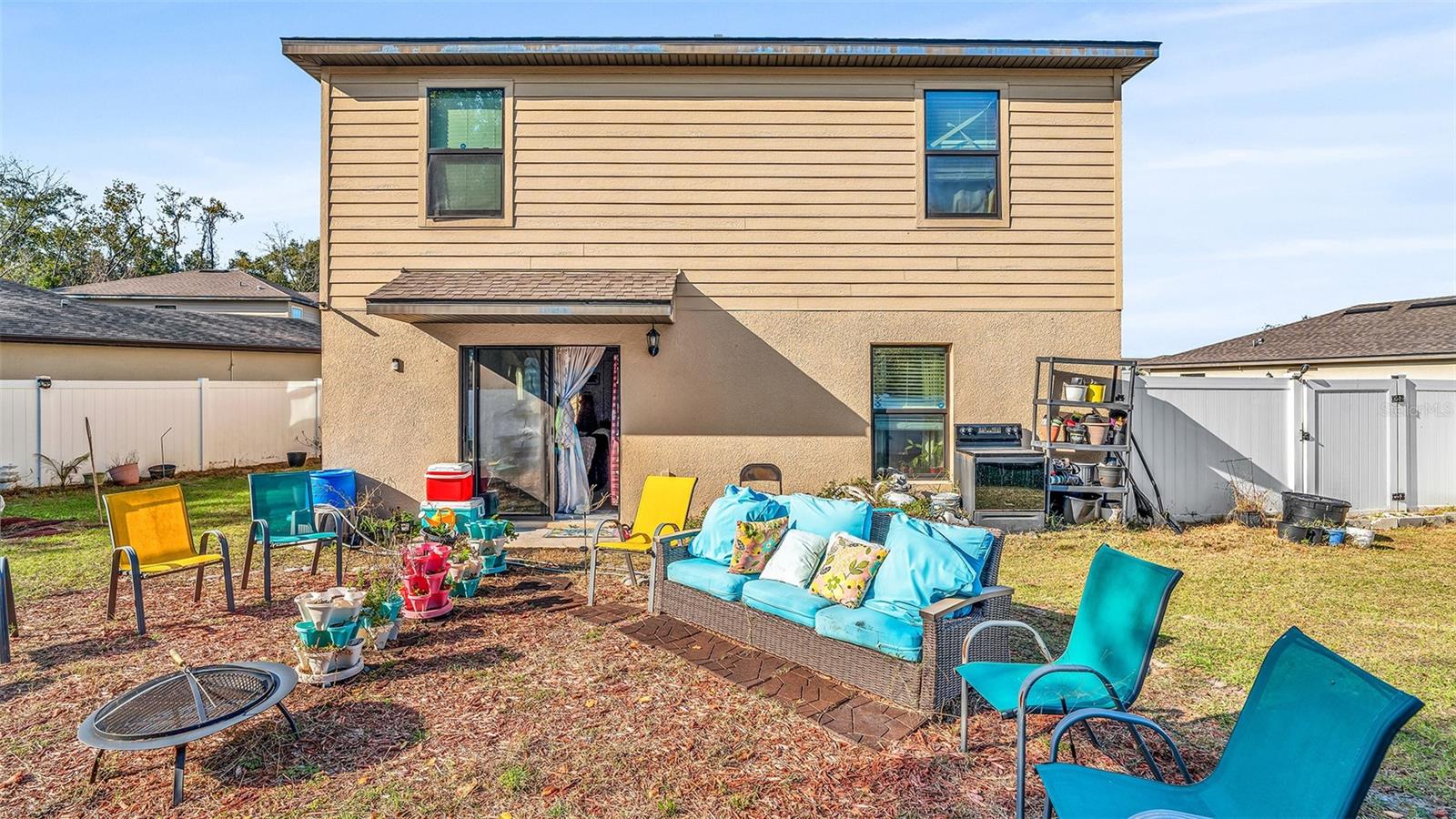 SHERMAN HILLS PH V - Residential