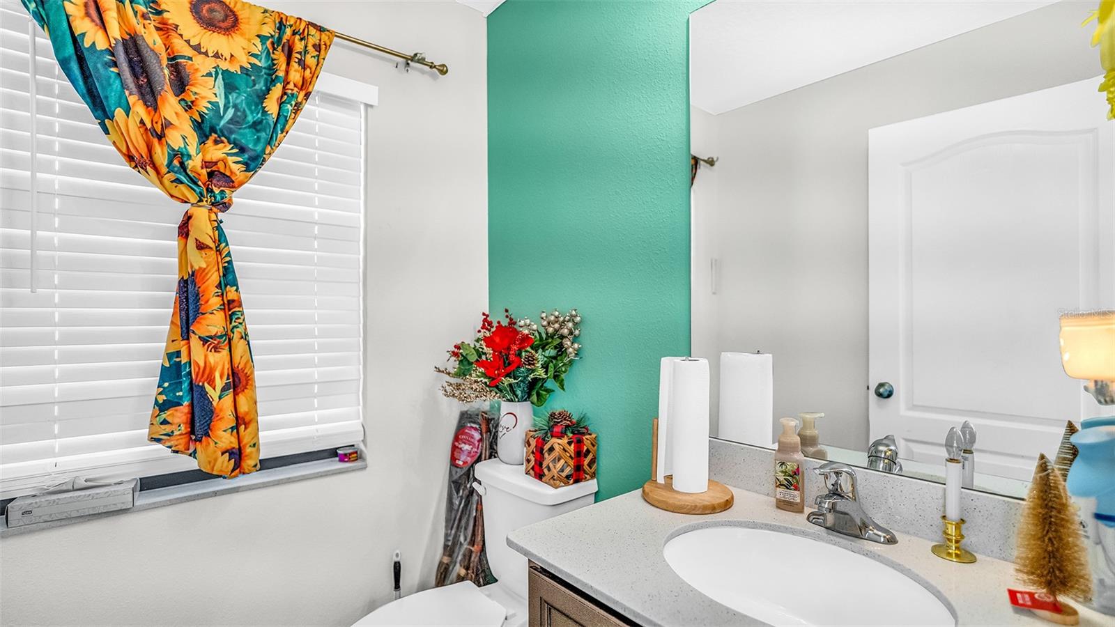 SHERMAN HILLS PH V - Residential