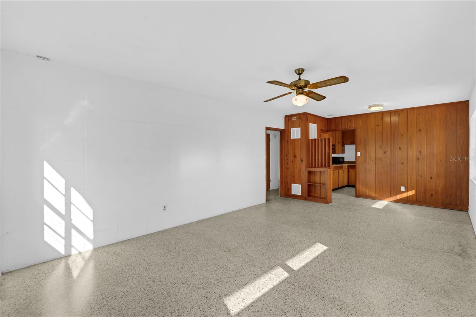 TAMPA TERRACE - Residential
