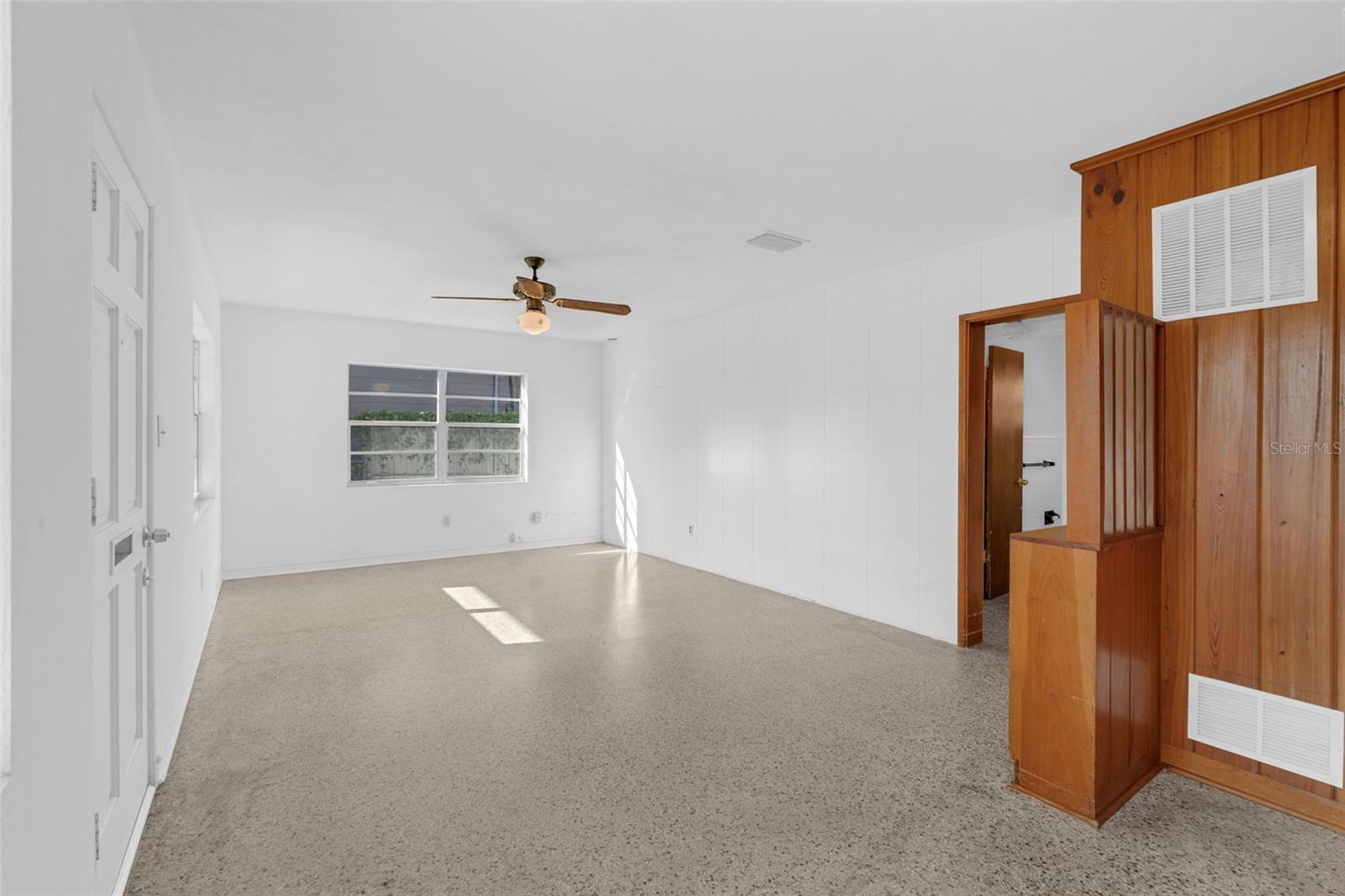 TAMPA TERRACE - Residential
