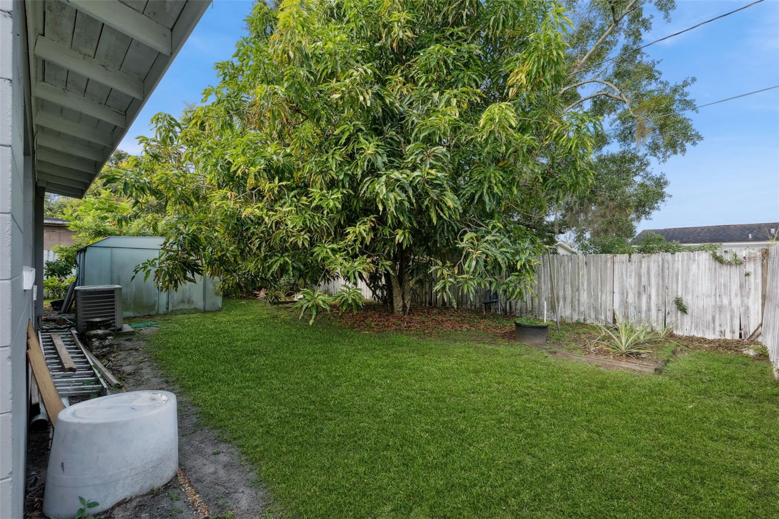 TAMPA TERRACE - Residential