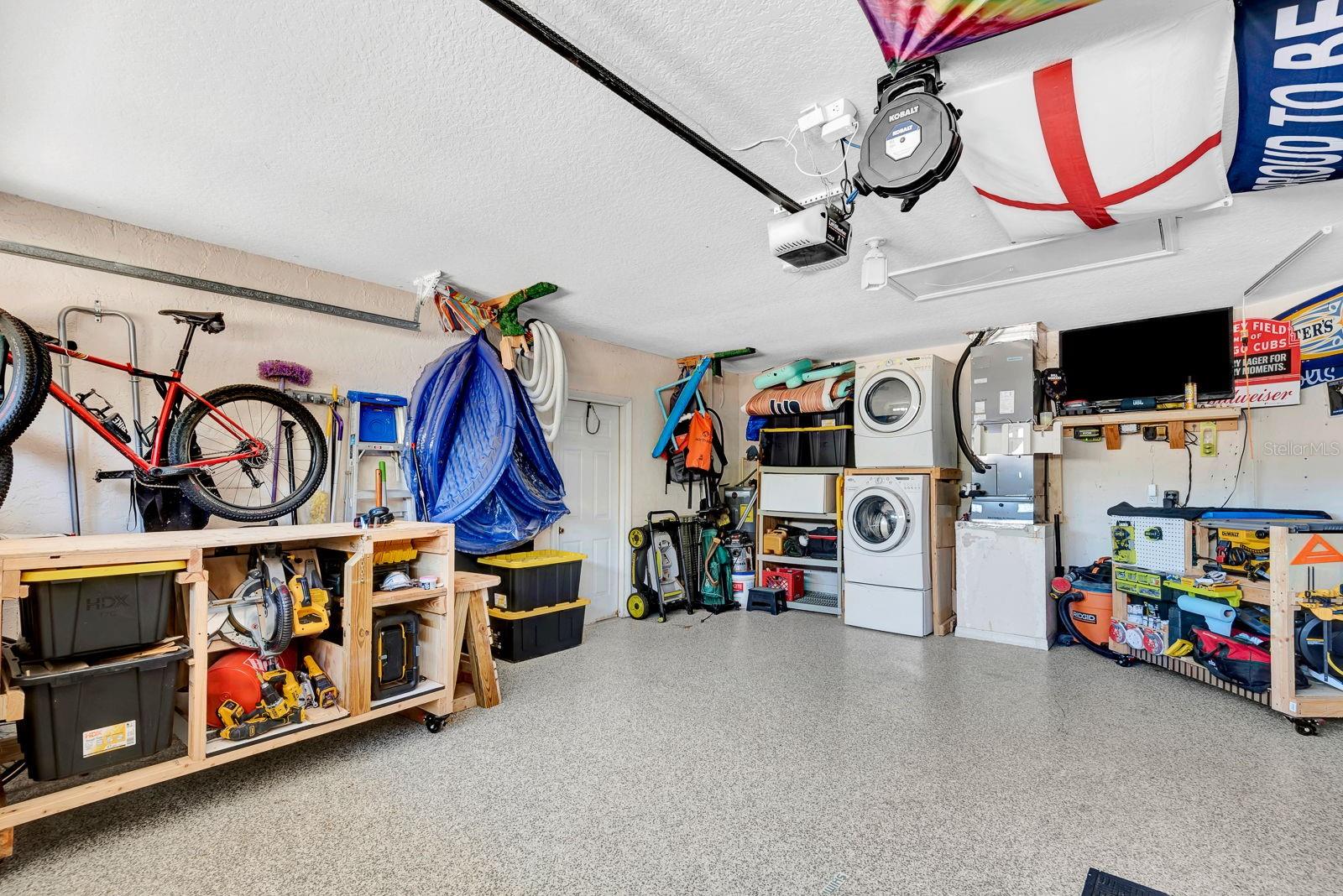 SARABAY LAKE - Residential