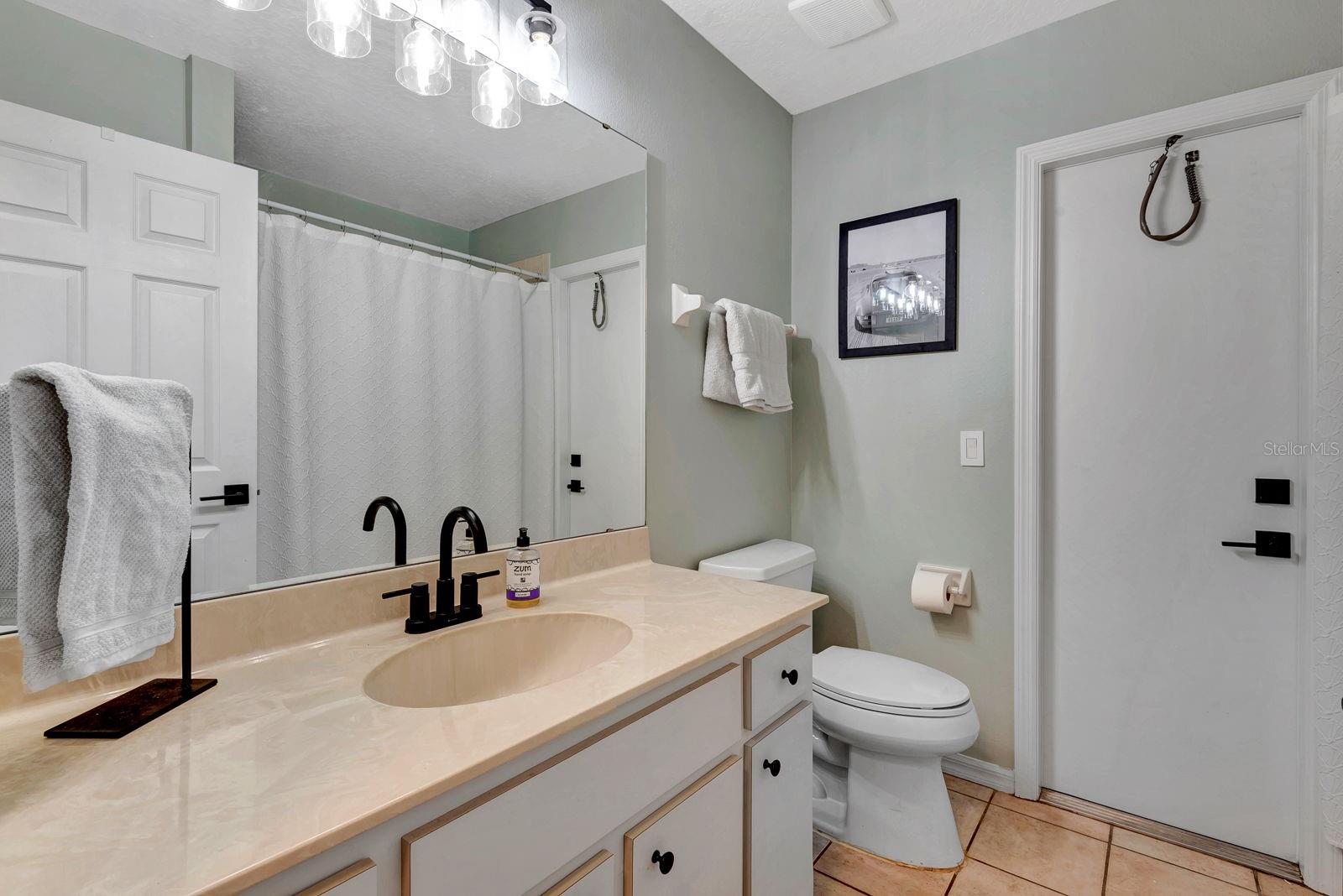 SARABAY LAKE - Residential