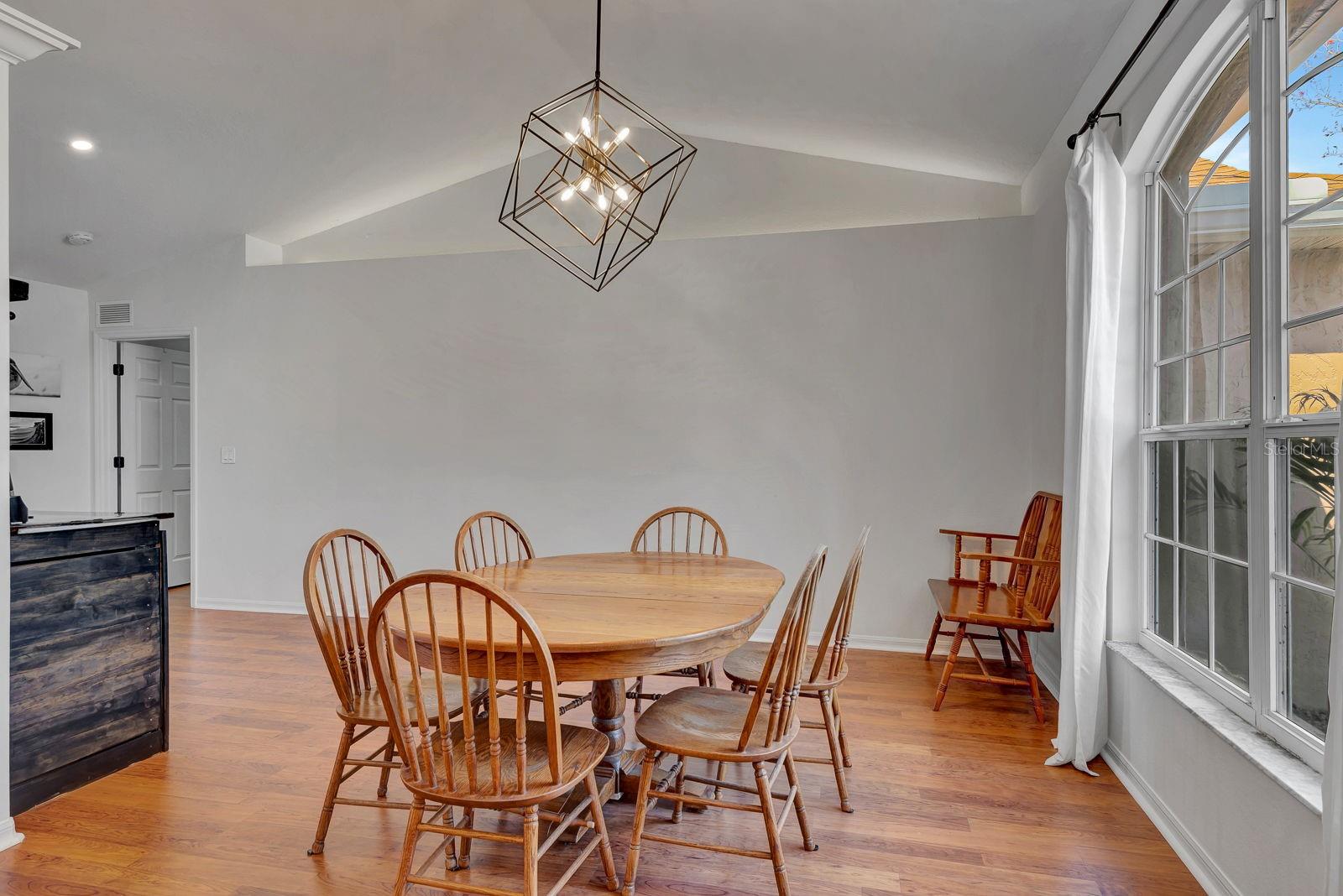 SARABAY LAKE - Residential