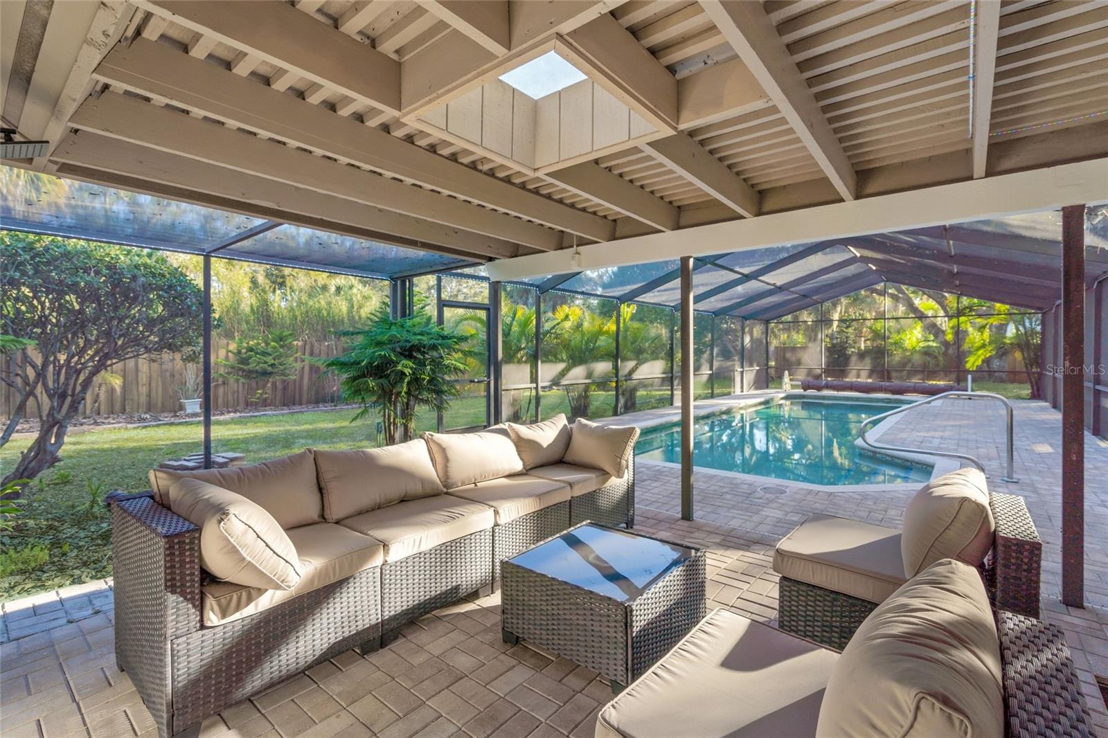 HIDDEN OAKS ESTATES - Residential