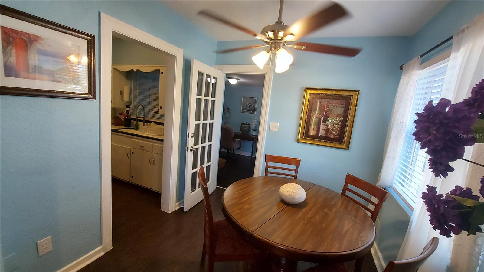 CREST LAKE SUB - Residential Lease