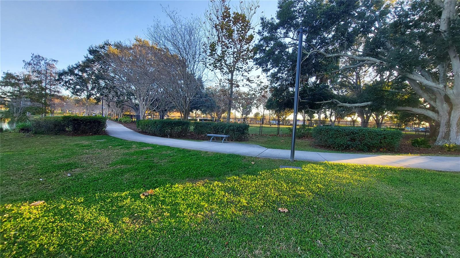 CREST LAKE SUB - Residential Lease