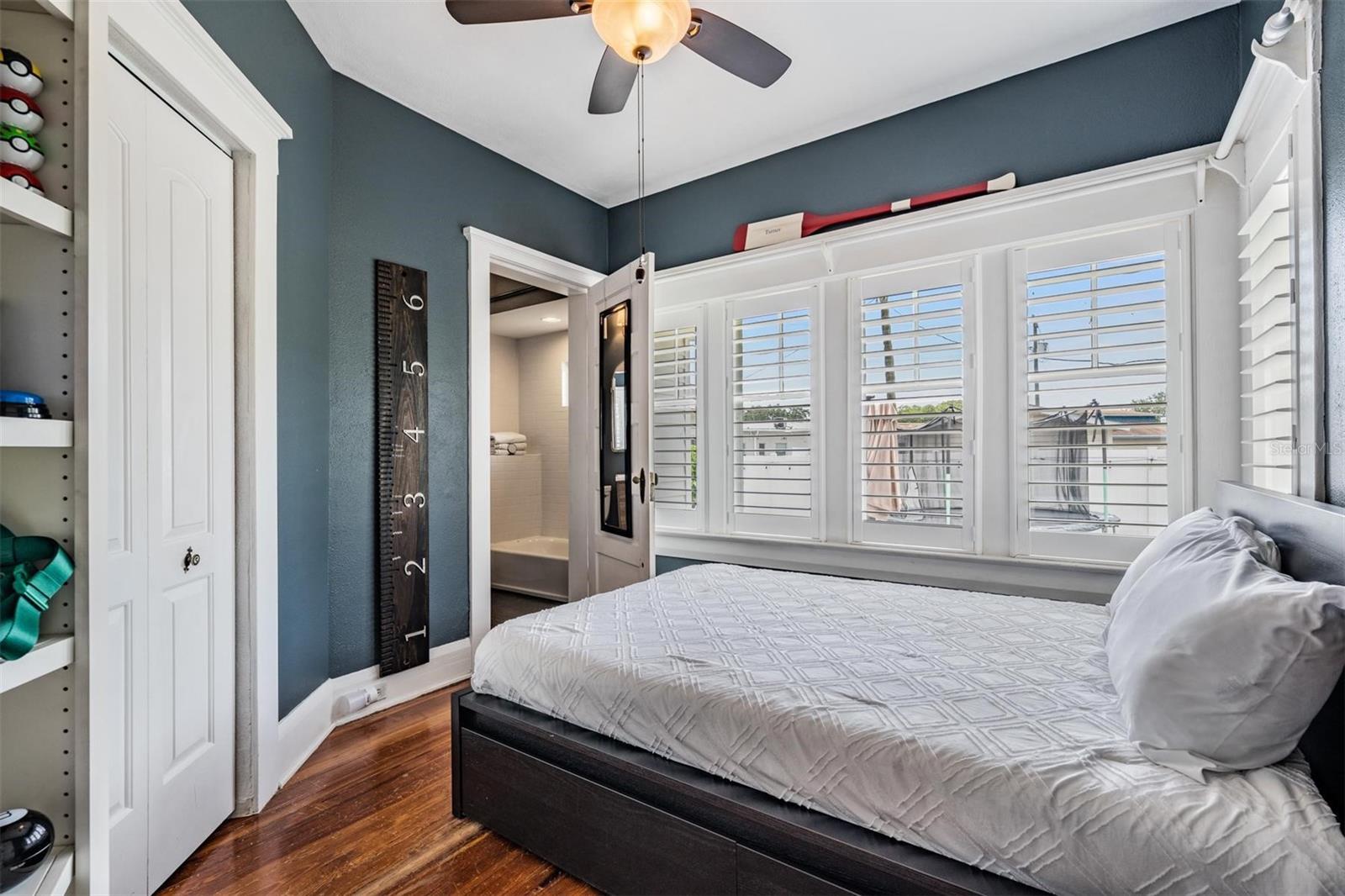 ELENOR PLACE LOT 3 LESS E 10 FT AND LOT 4 - Residential