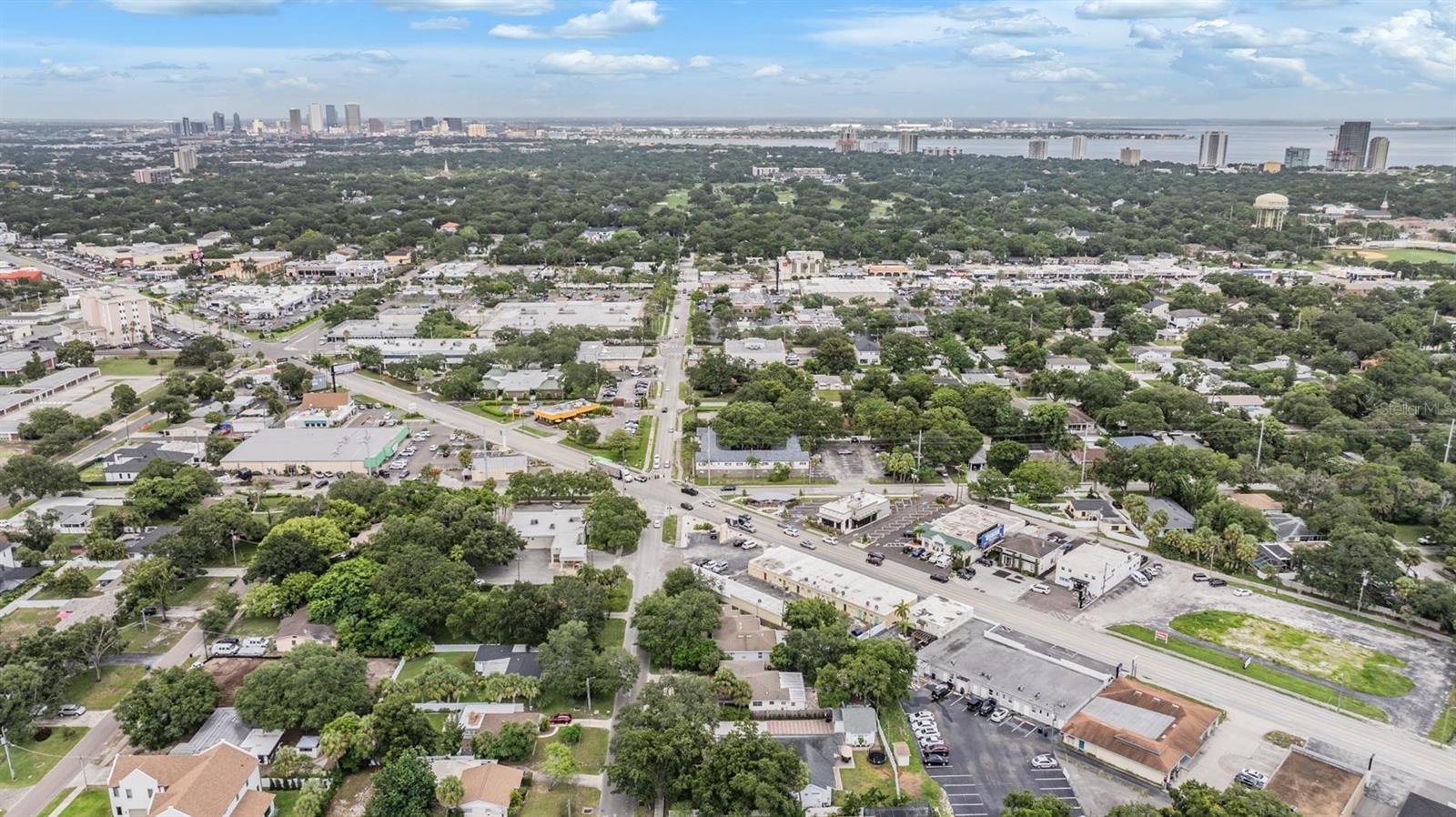 ELENOR PLACE LOT 3 LESS E 10 FT AND LOT 4 - Residential