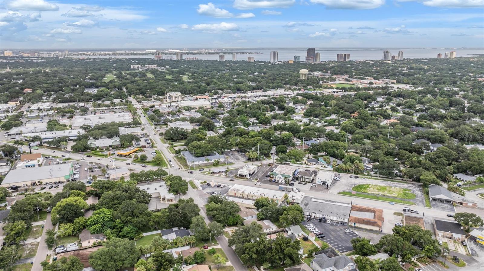 ELENOR PLACE LOT 3 LESS E 10 FT AND LOT 4 - Residential