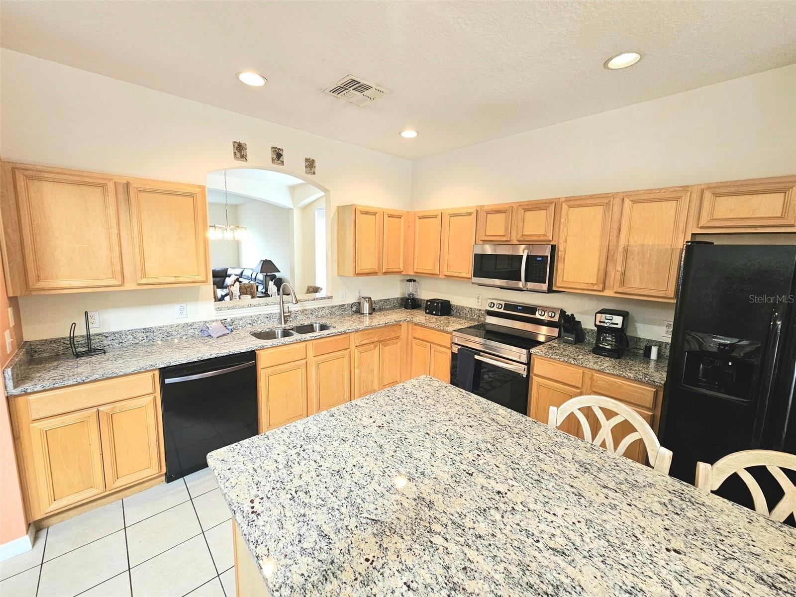 207 HIDEAWAY BEACH LANE