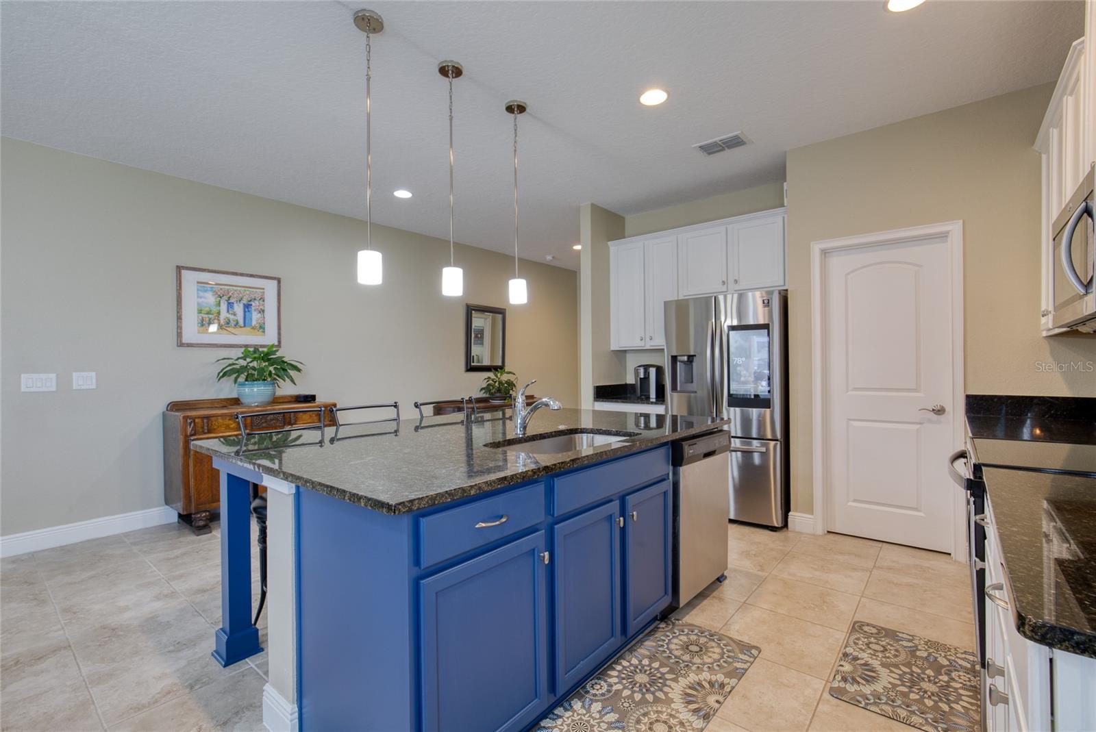 WESTPORT RESERVE - Residential