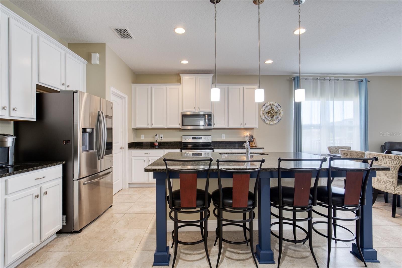 WESTPORT RESERVE - Residential