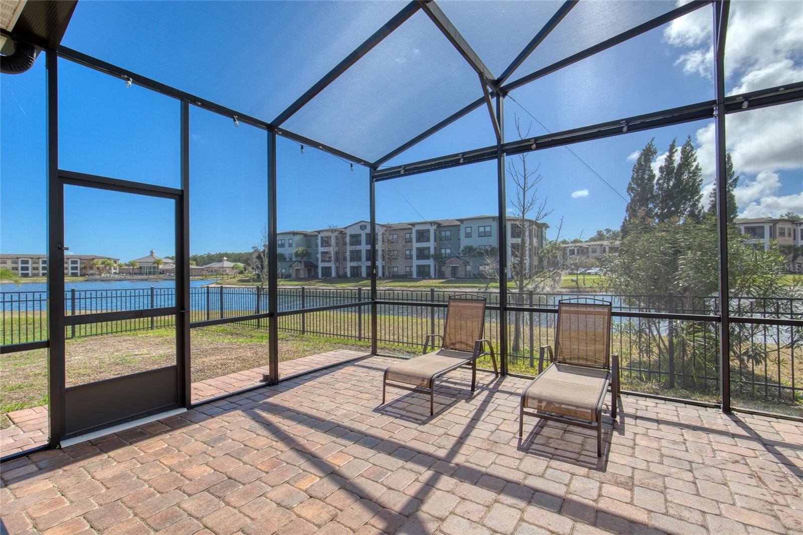 WESTPORT RESERVE - Residential